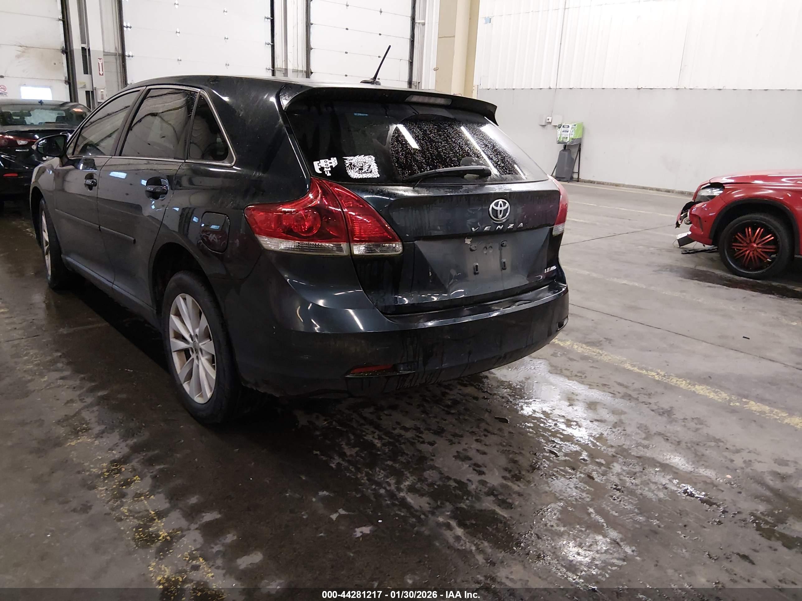 TOYOTA VENZA image 3