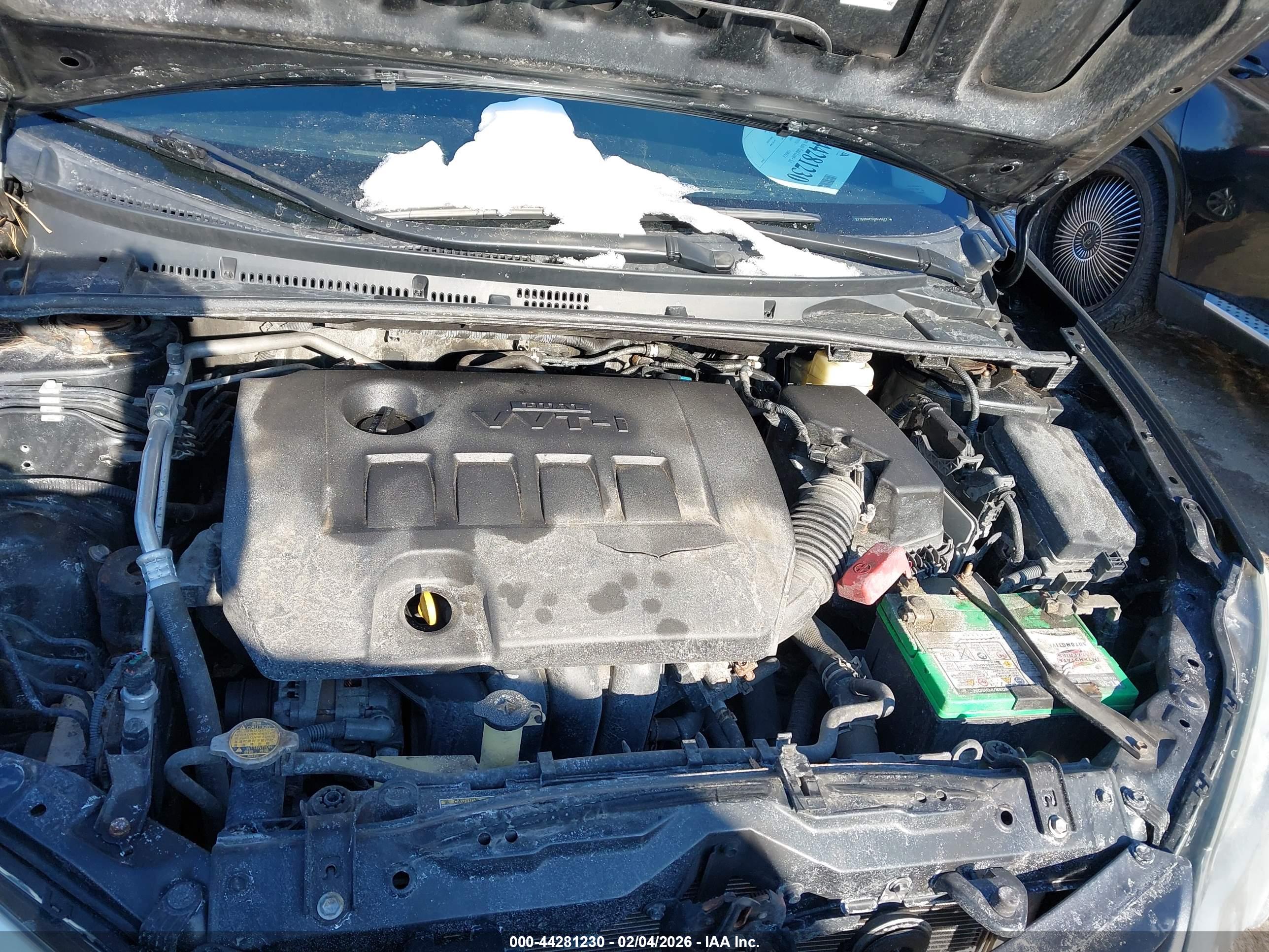 TOYOTA COROLLA image 10