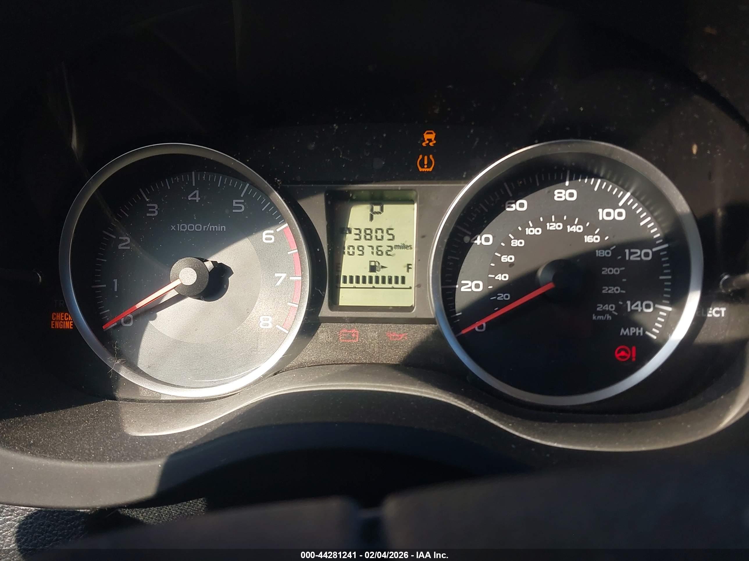 SUBARU FORESTER image 7