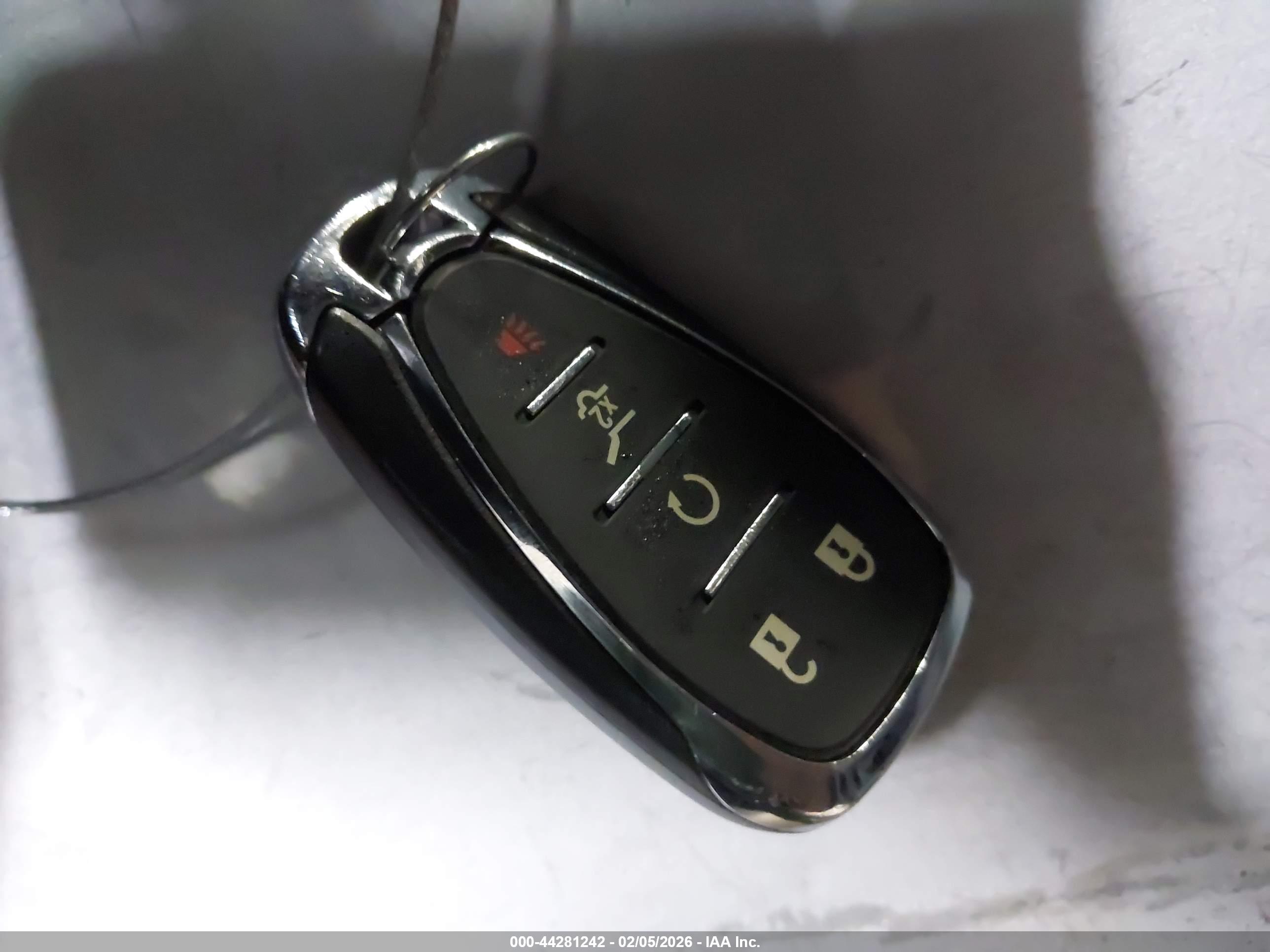CHEVROLET EQUINOX image 11