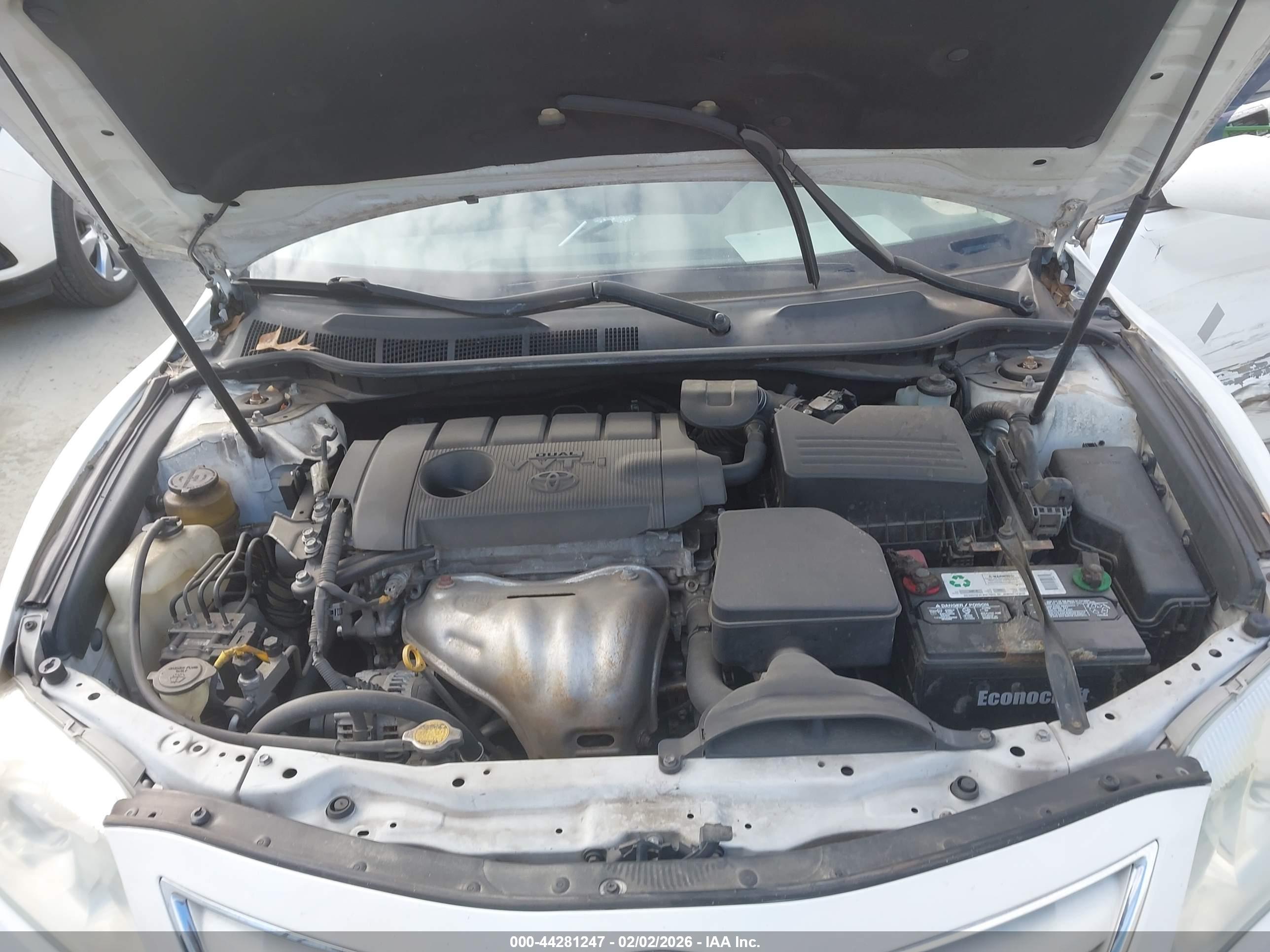 TOYOTA CAMRY image 10