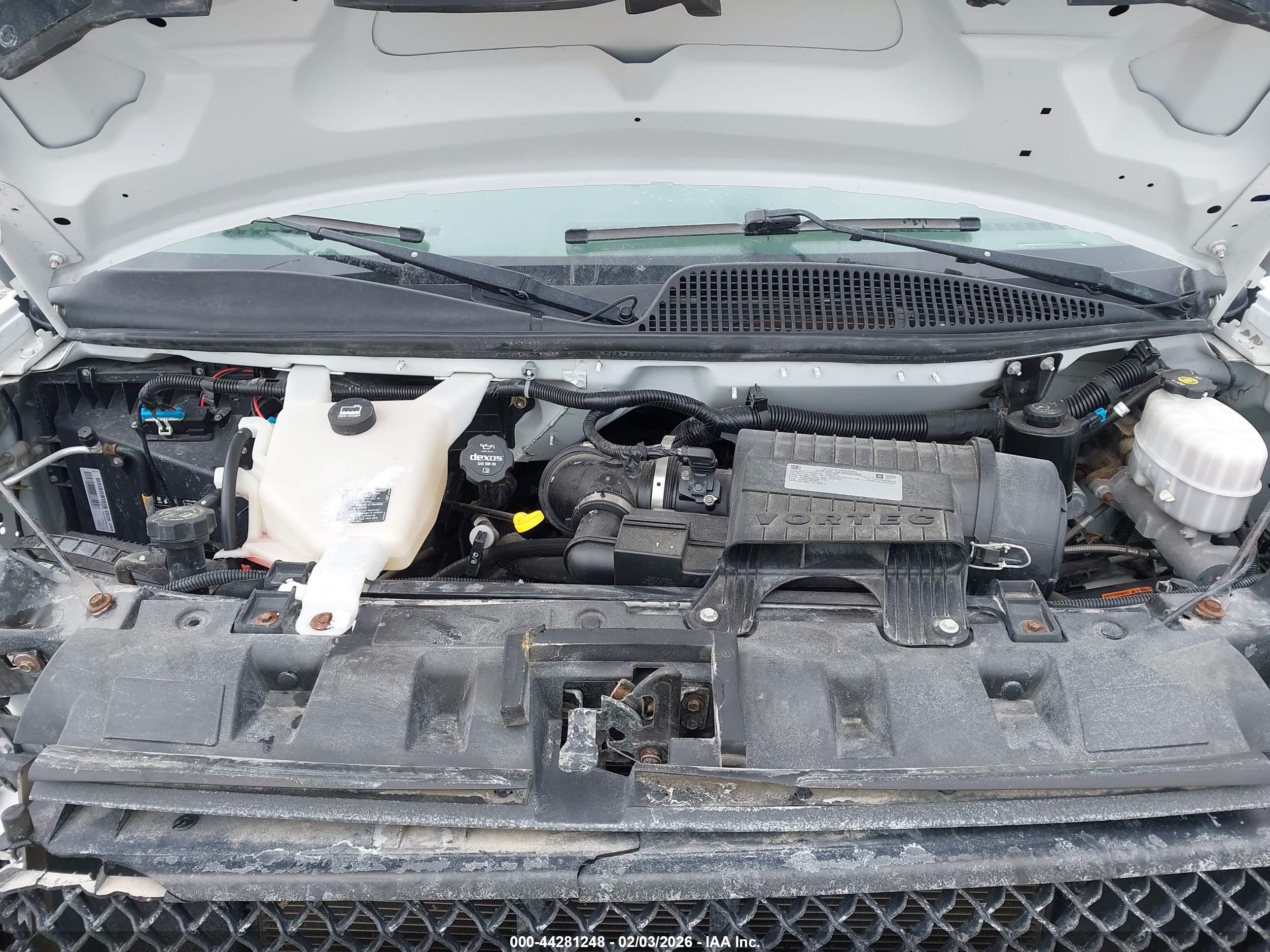 CHEVROLET EXPRESS image 10