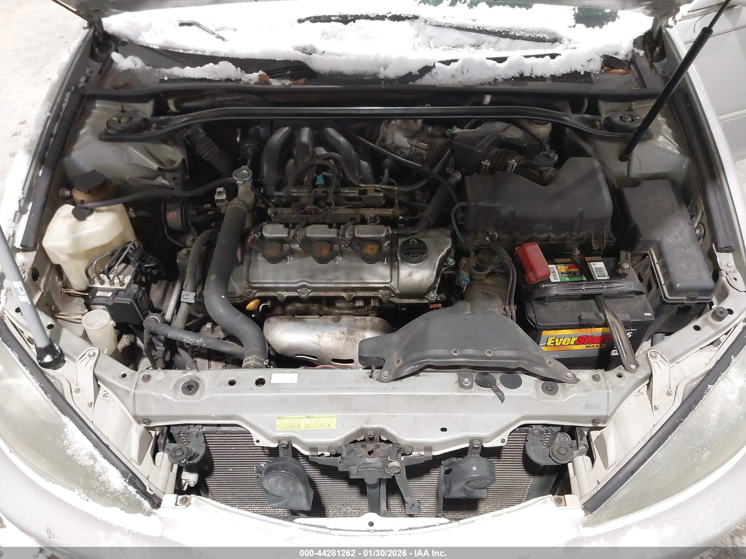 TOYOTA CAMRY image 10