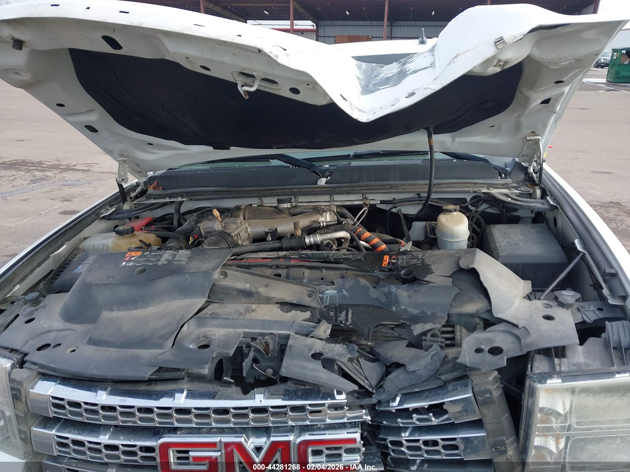 GMC SIERRA image 10