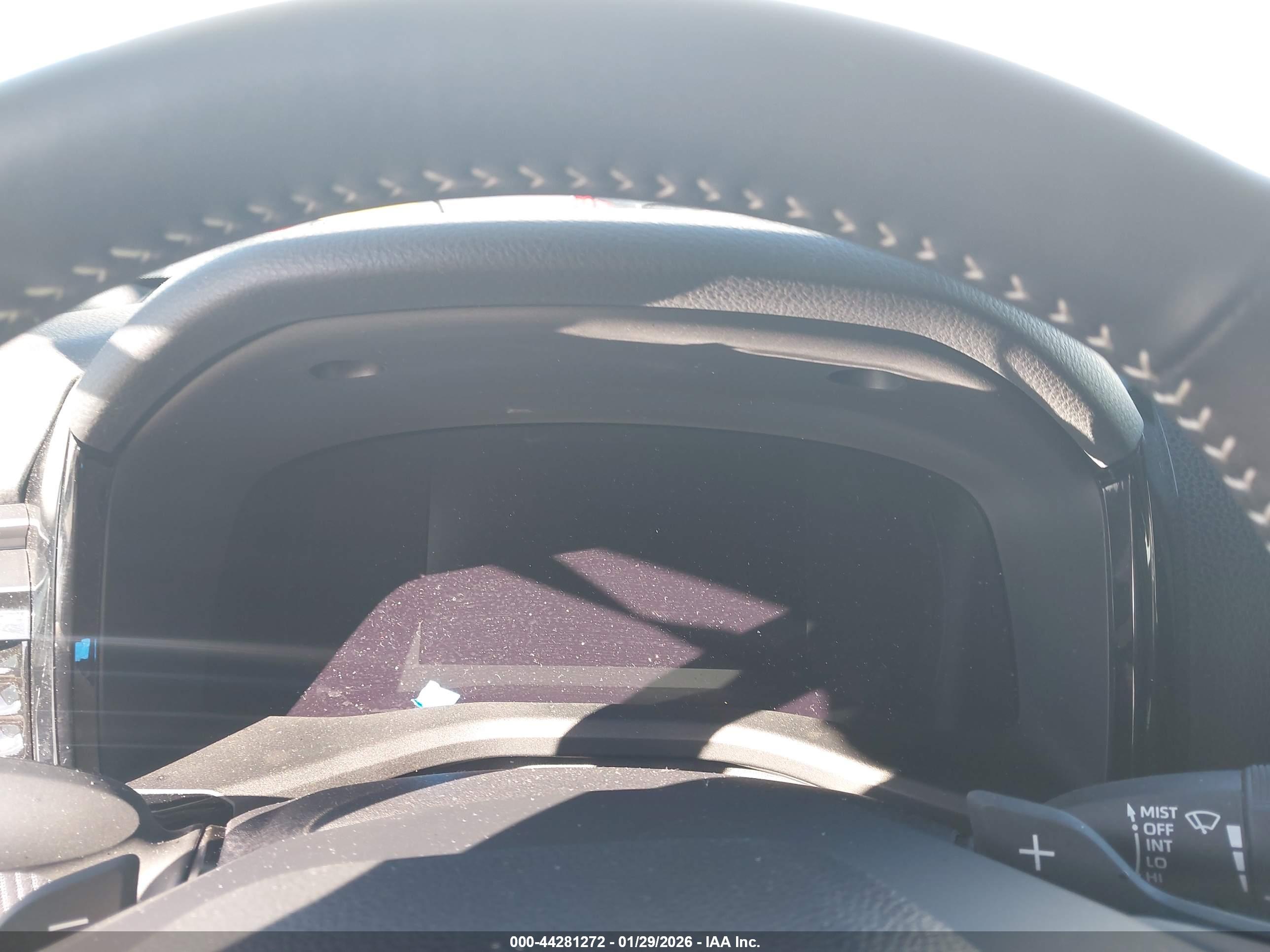 TOYOTA CAMRY image 7