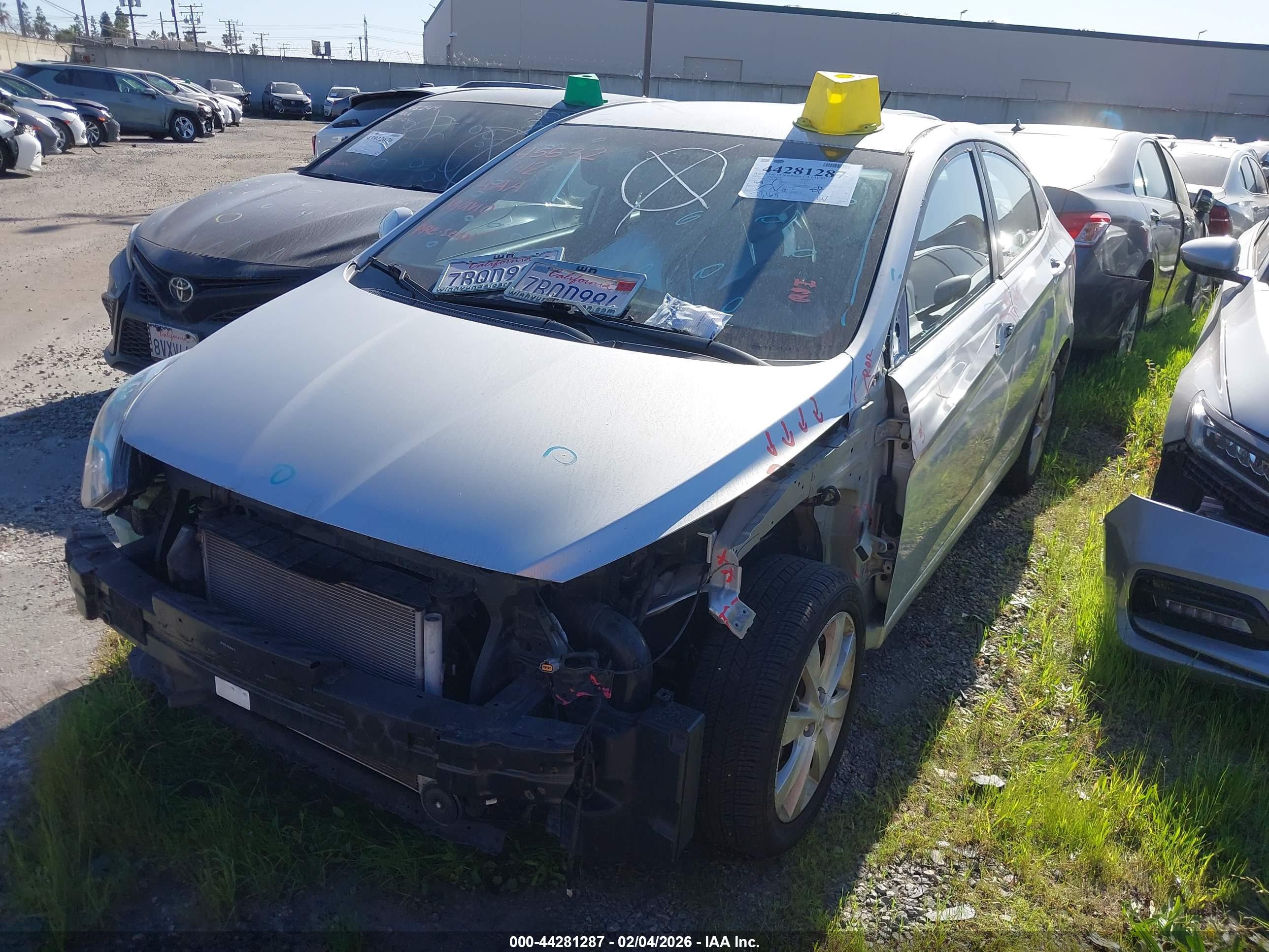 HYUNDAI ACCENT image 2