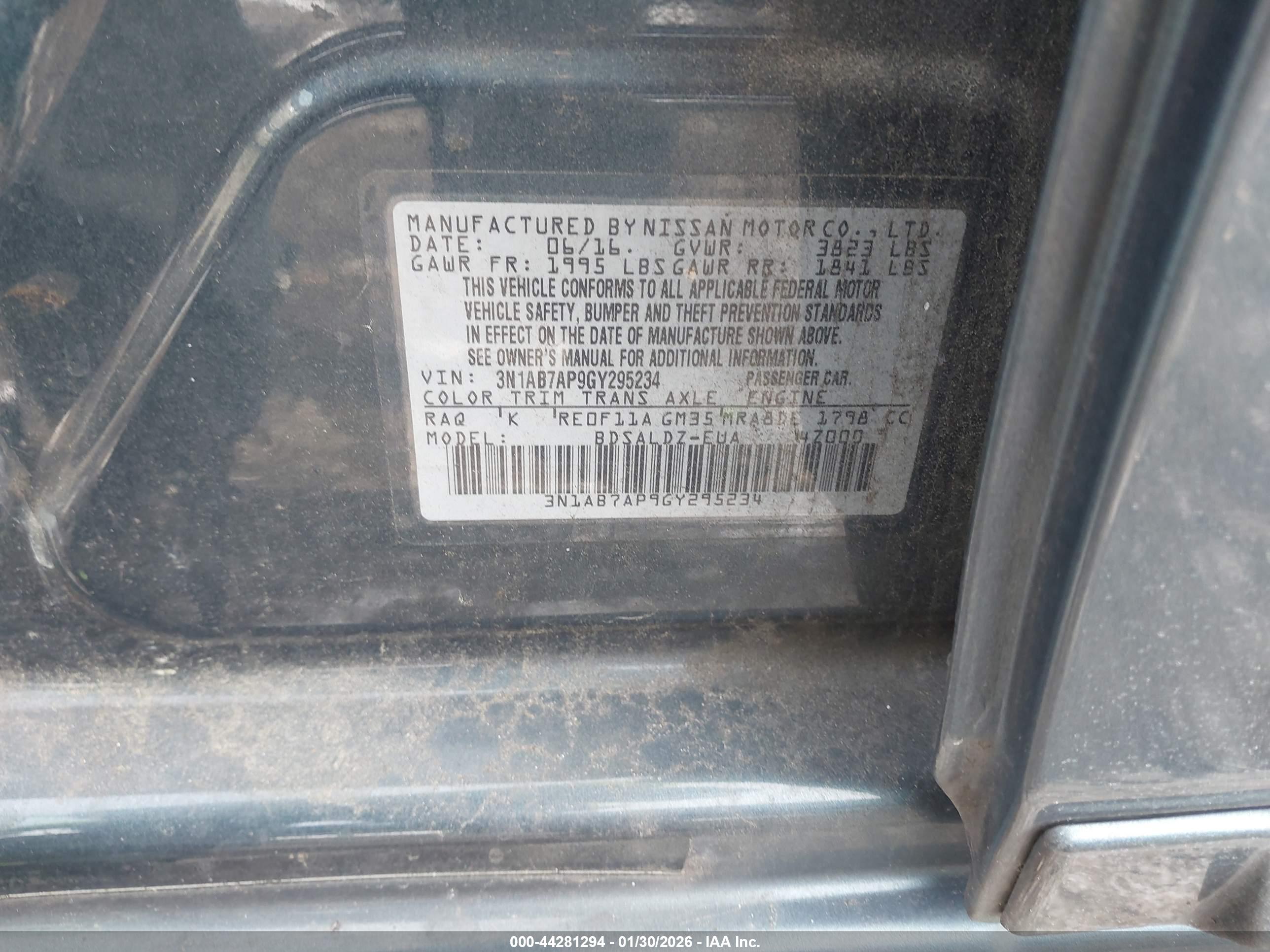 NISSAN SENTRA image 9