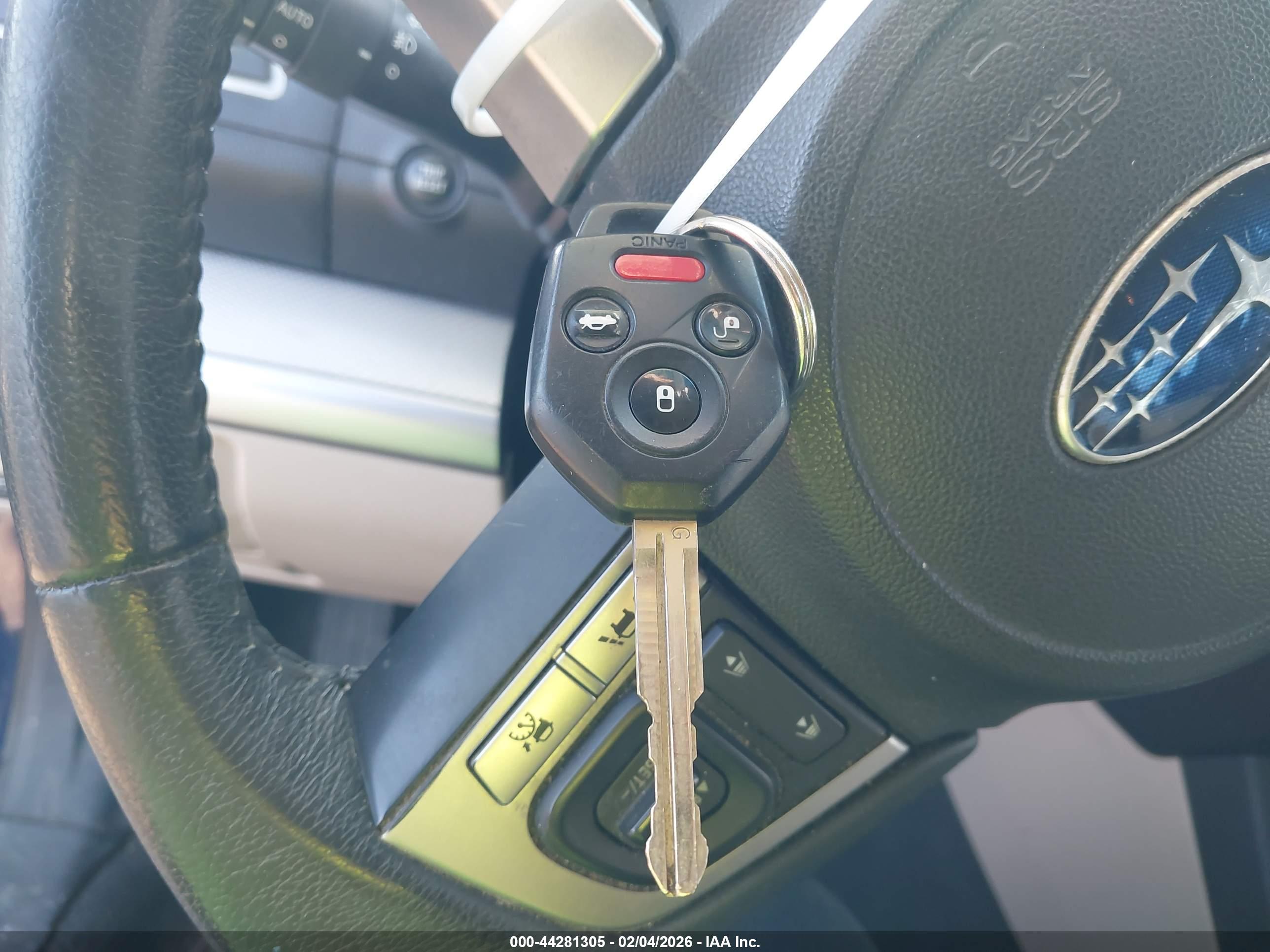SUBARU OUTBACK image 11