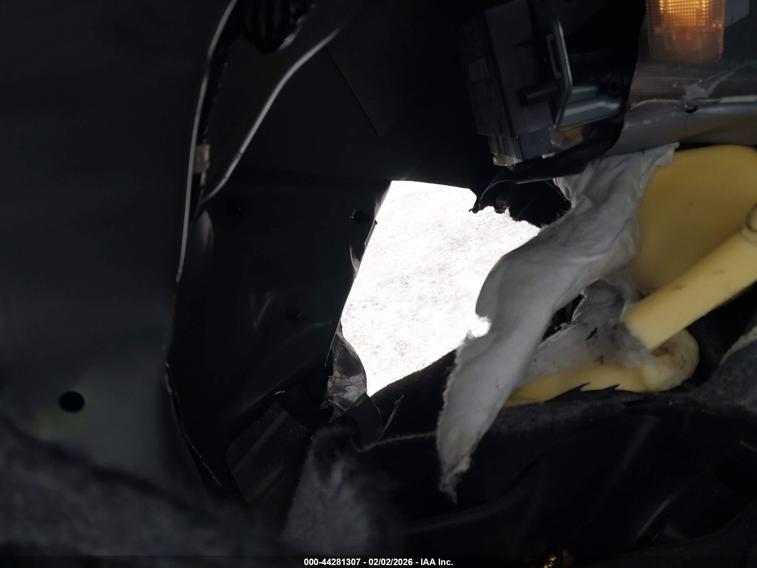 NISSAN ROGUE image 6
