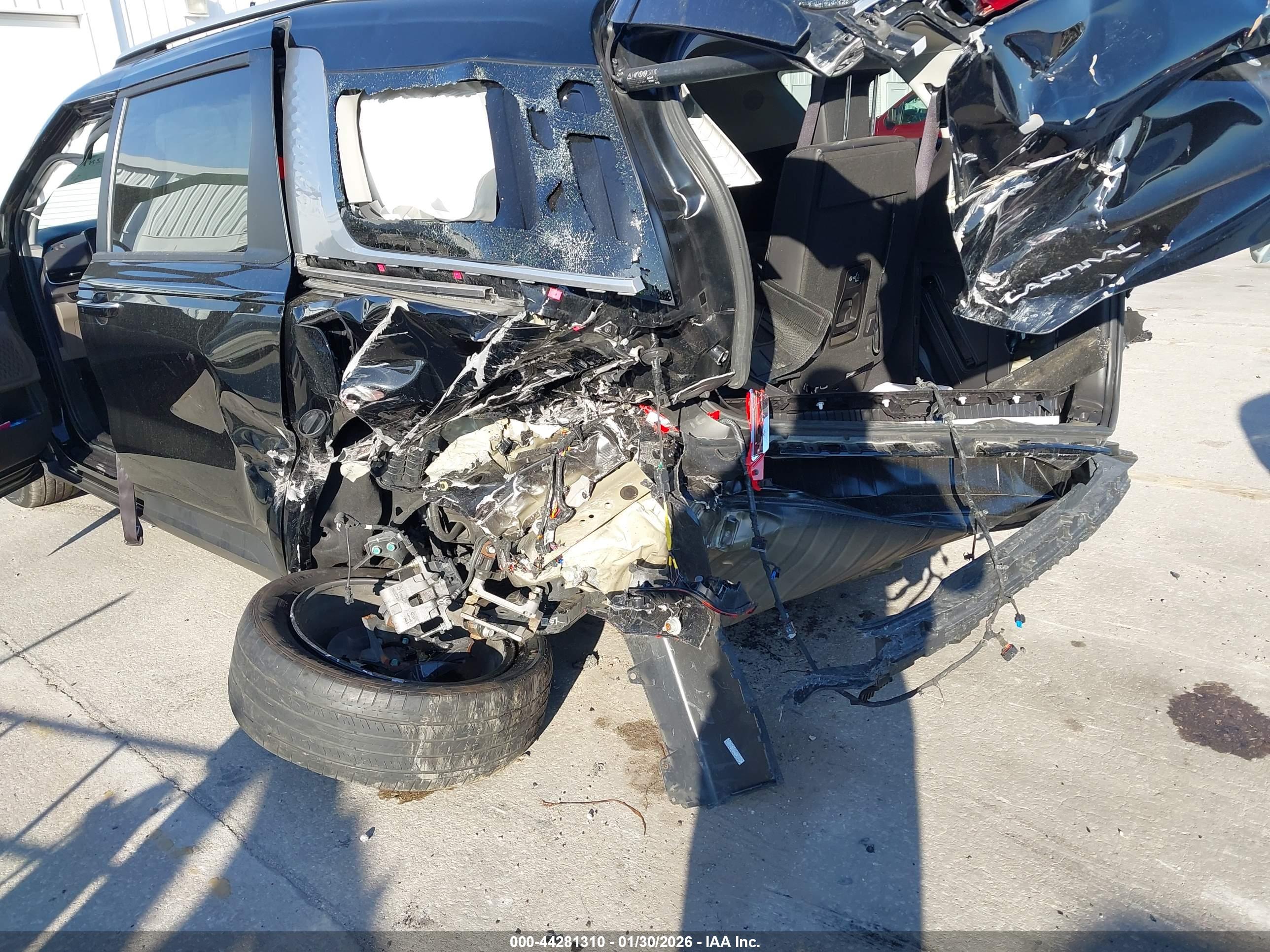 KIA CARNIVAL image 6