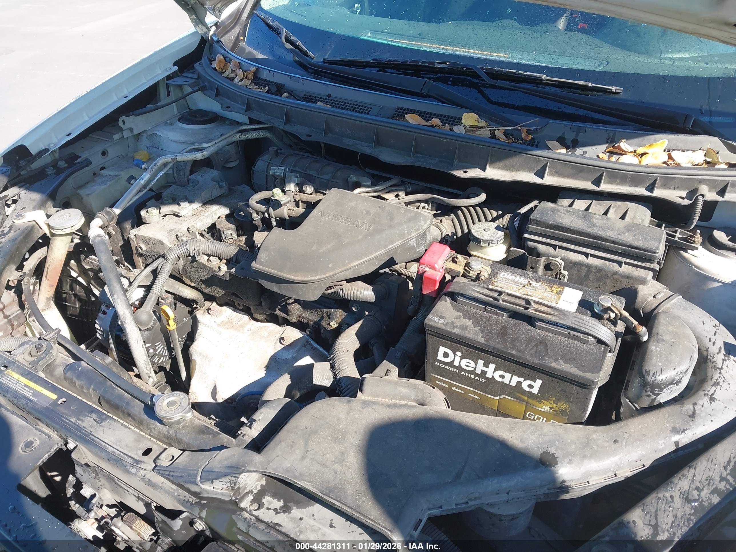 NISSAN ROGUE image 10