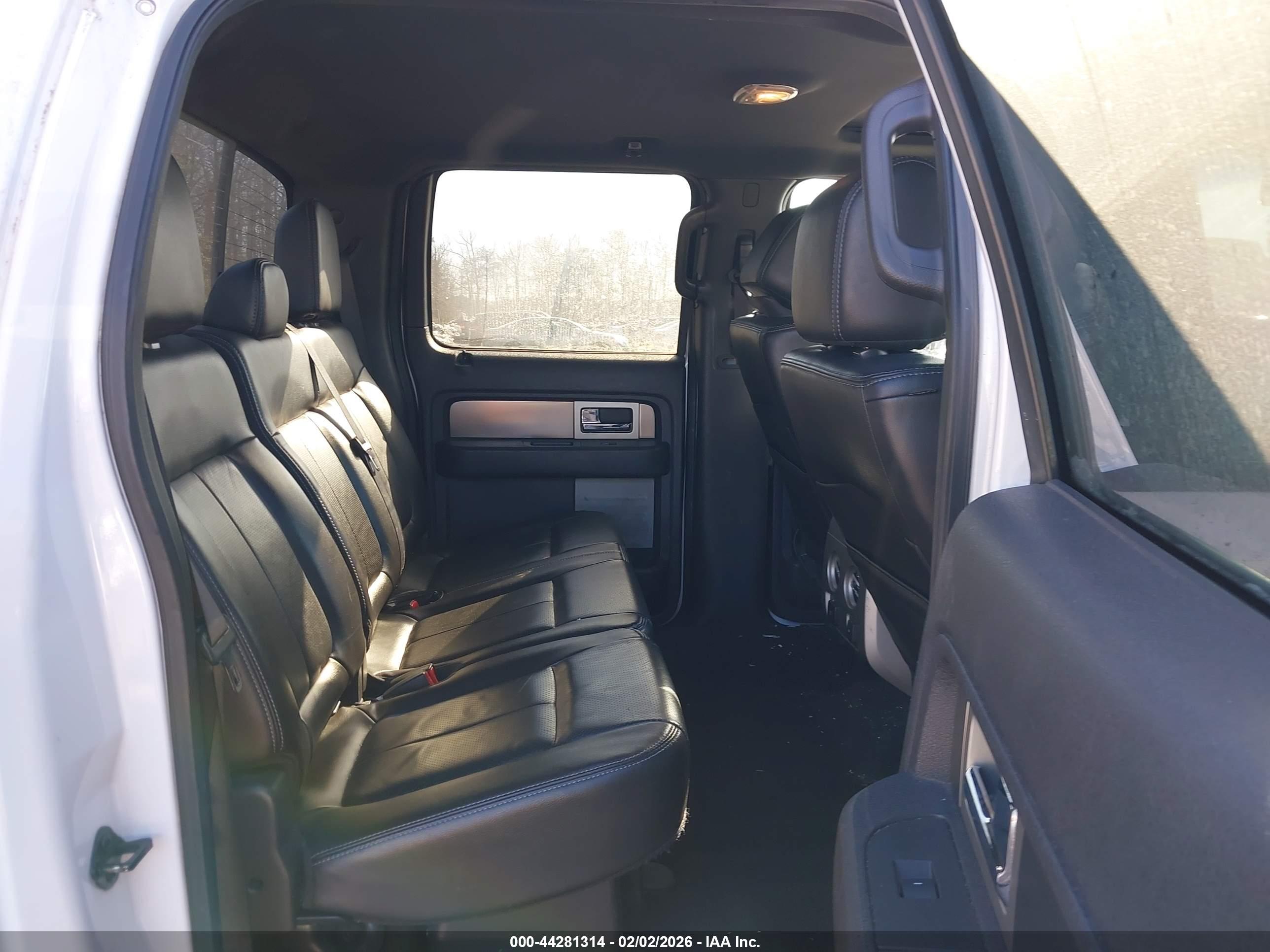 FORD F-150 image 8