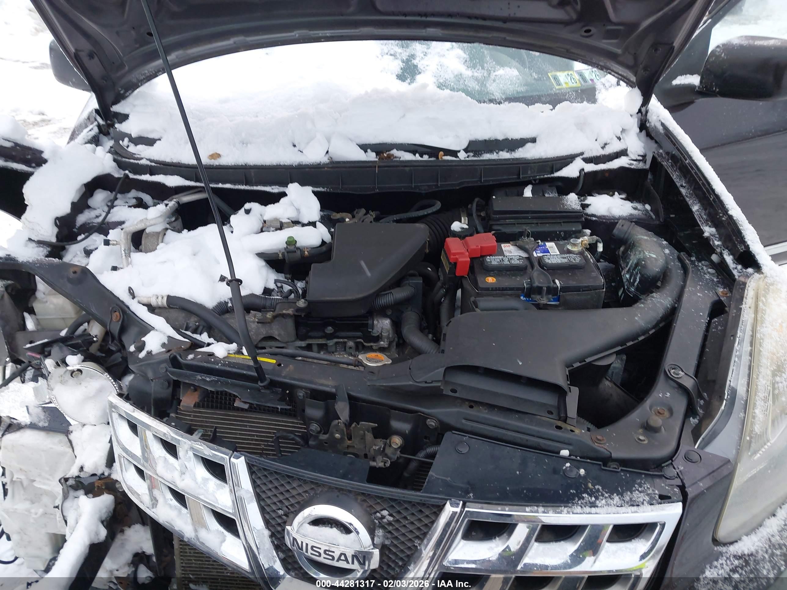 NISSAN ROGUE image 10