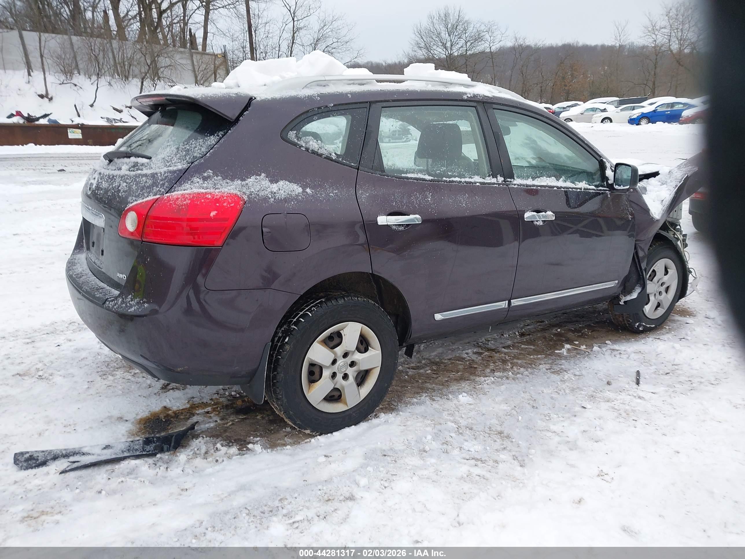NISSAN ROGUE image 4