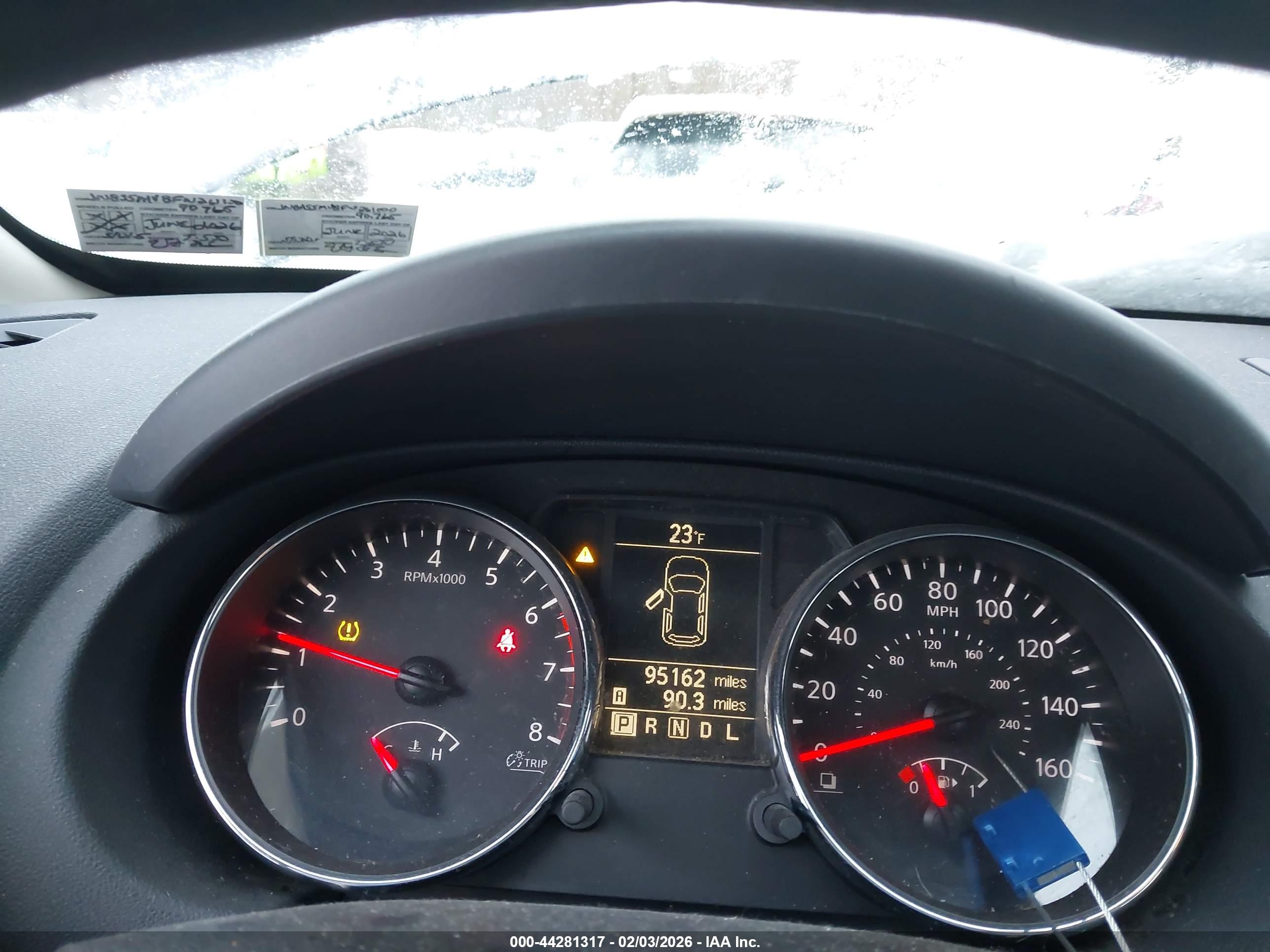 NISSAN ROGUE image 7