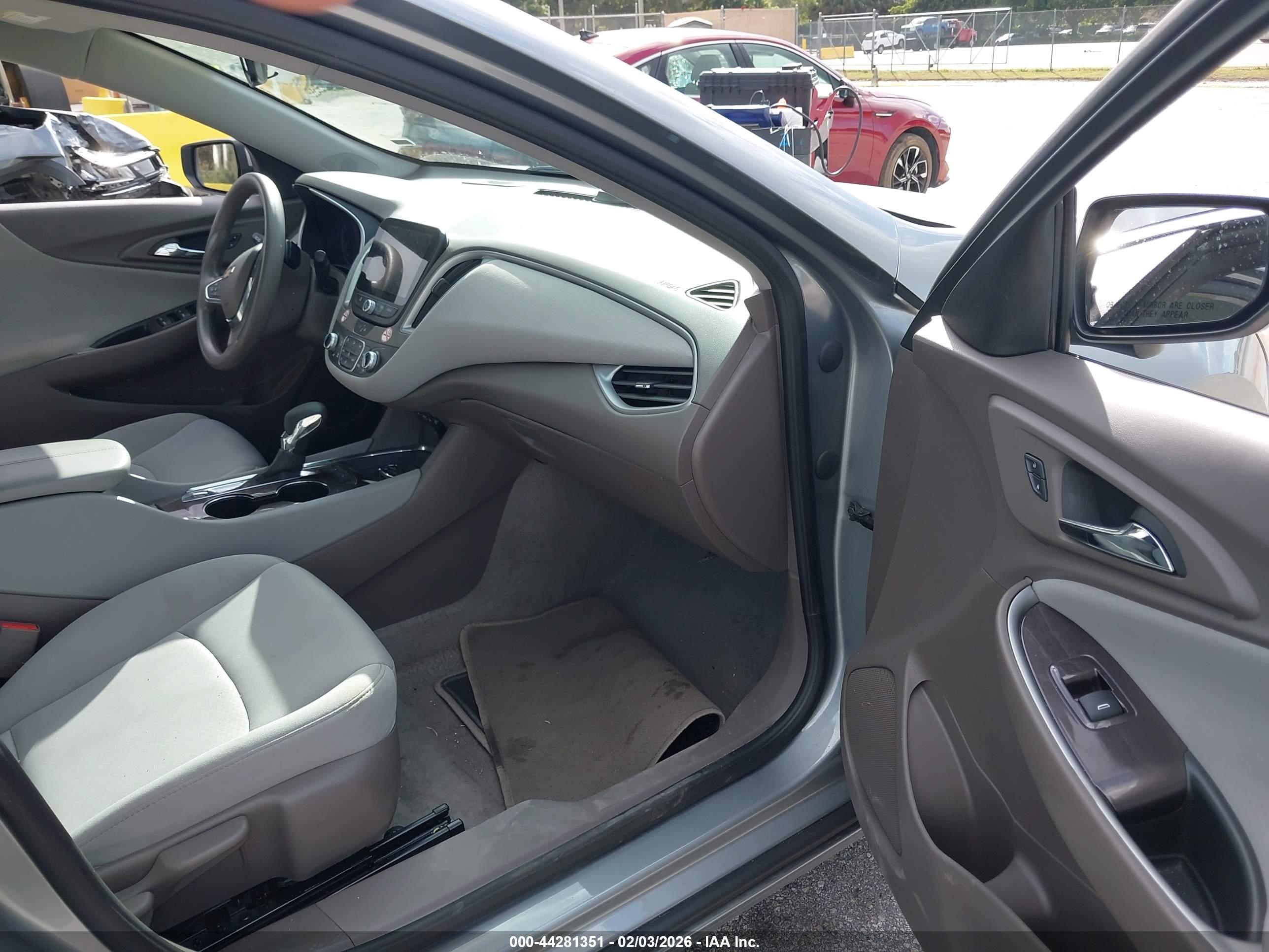 CHEVROLET MALIBU image 5