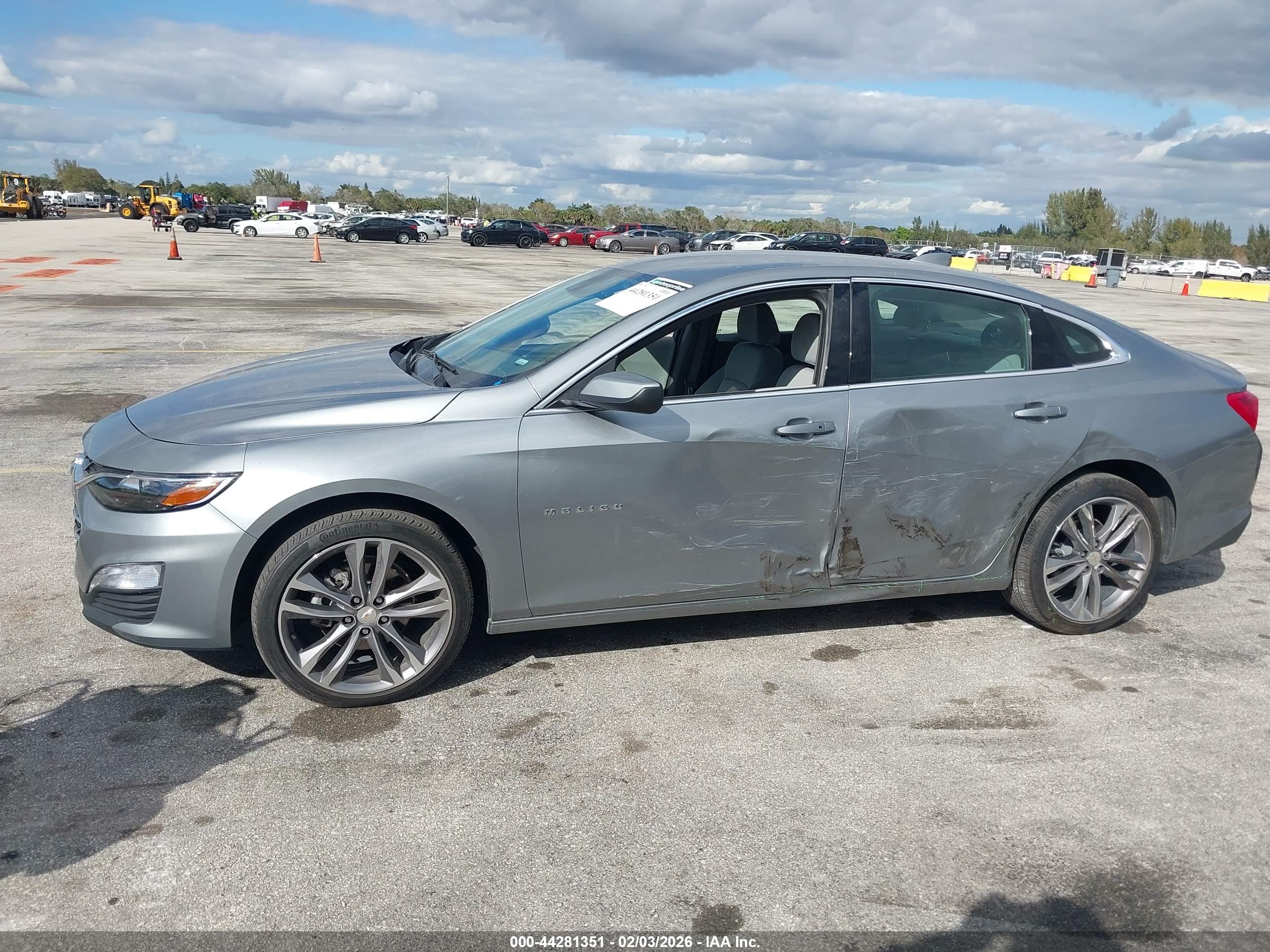 CHEVROLET MALIBU image 6
