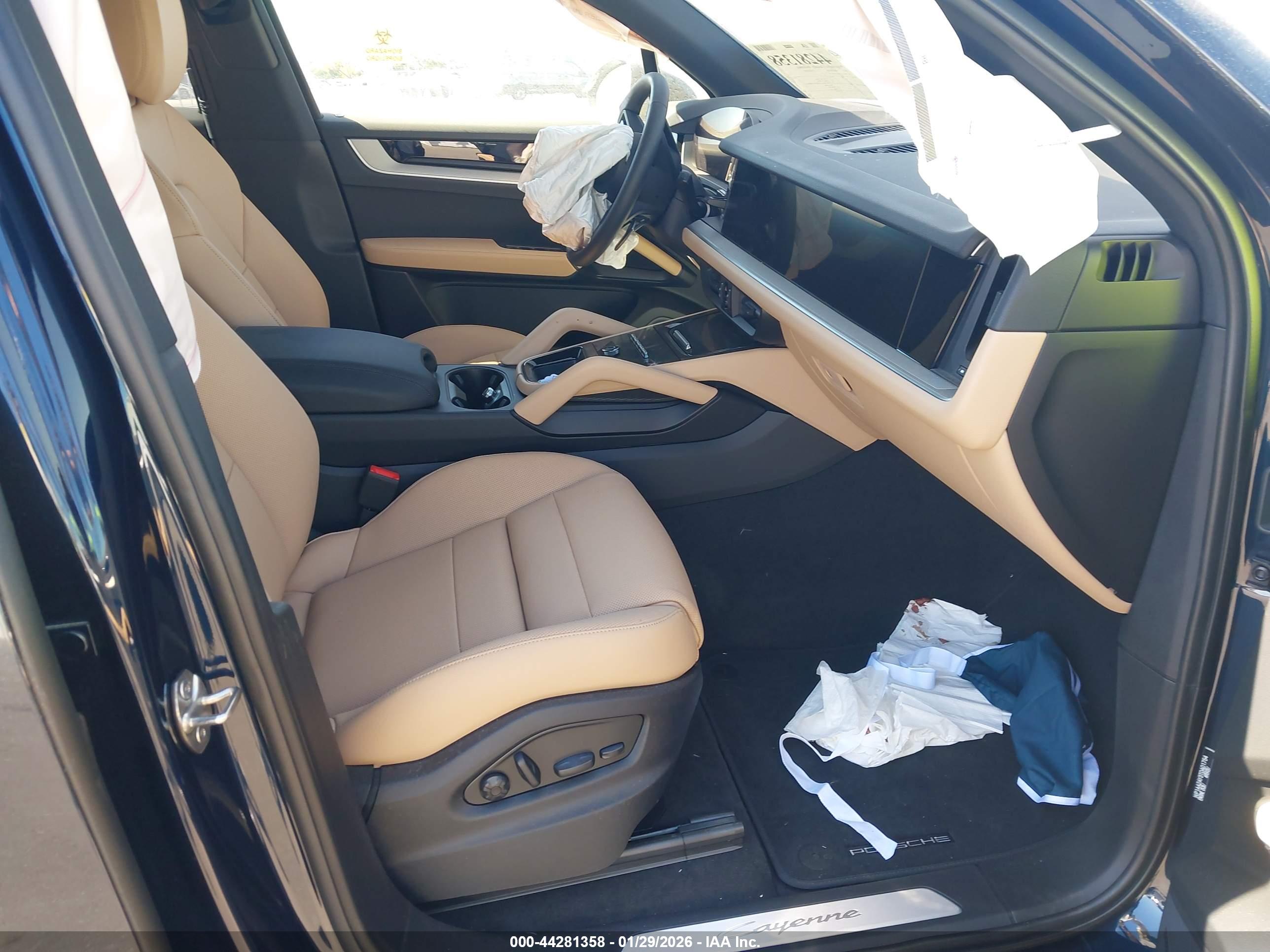 PORSCHE CAYENNE image 5