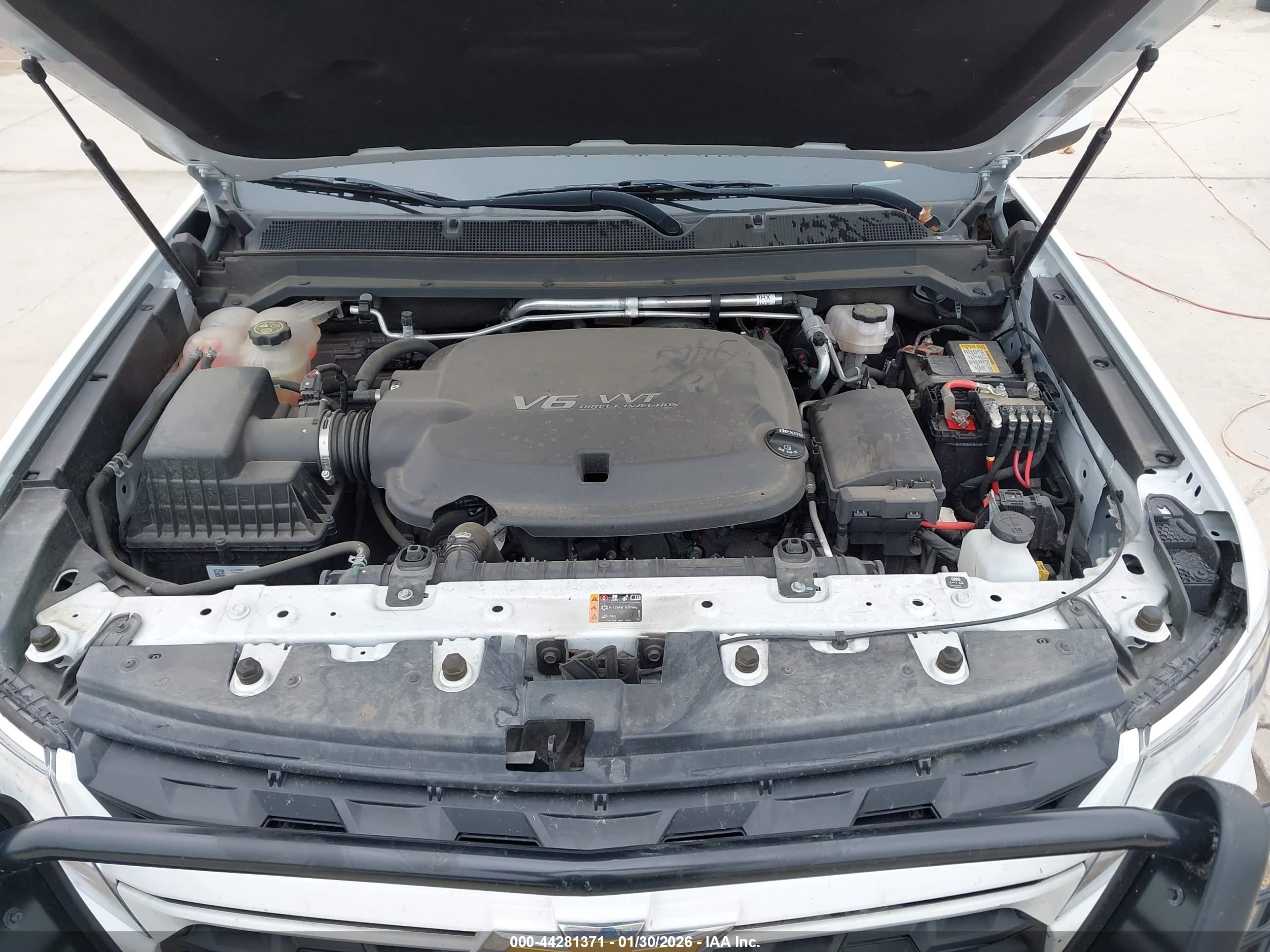 CHEVROLET COLORADO image 10