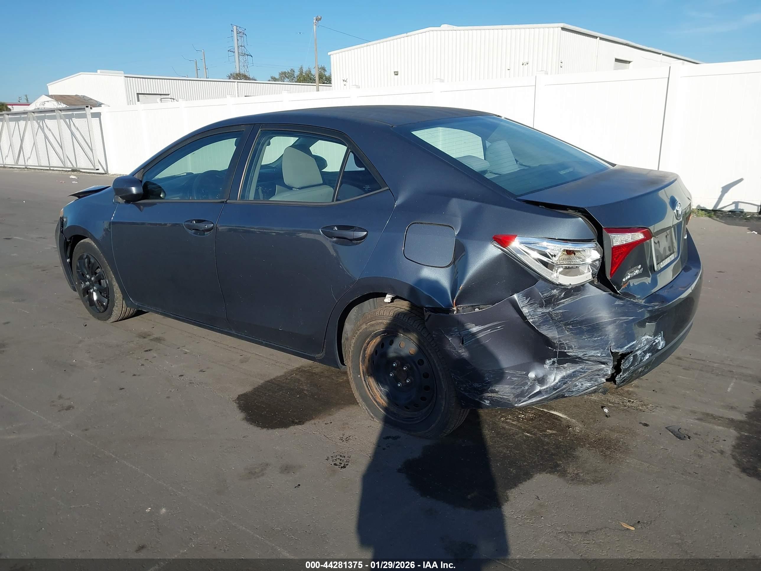 TOYOTA COROLLA image 3