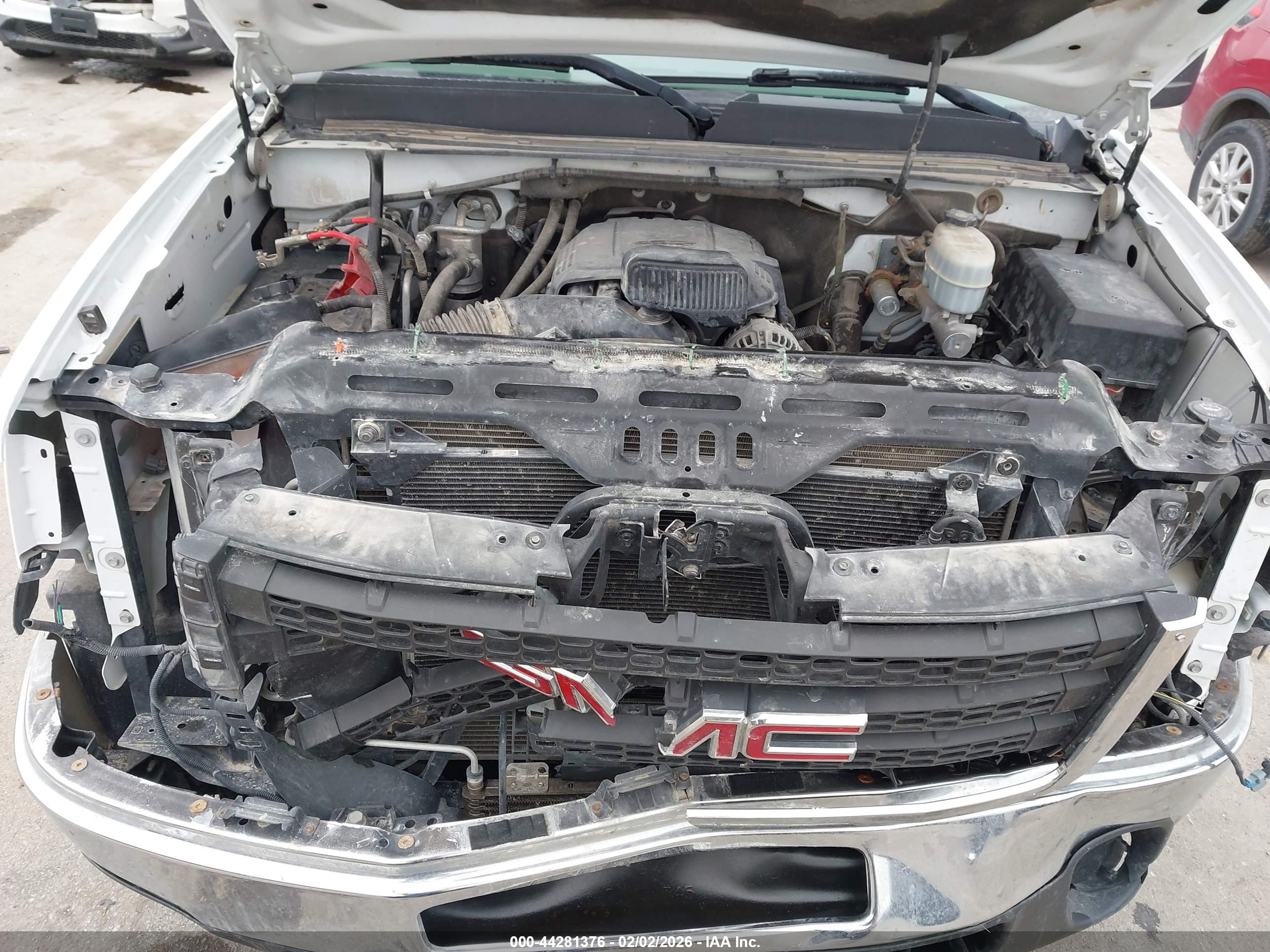 GMC SIERRA image 10