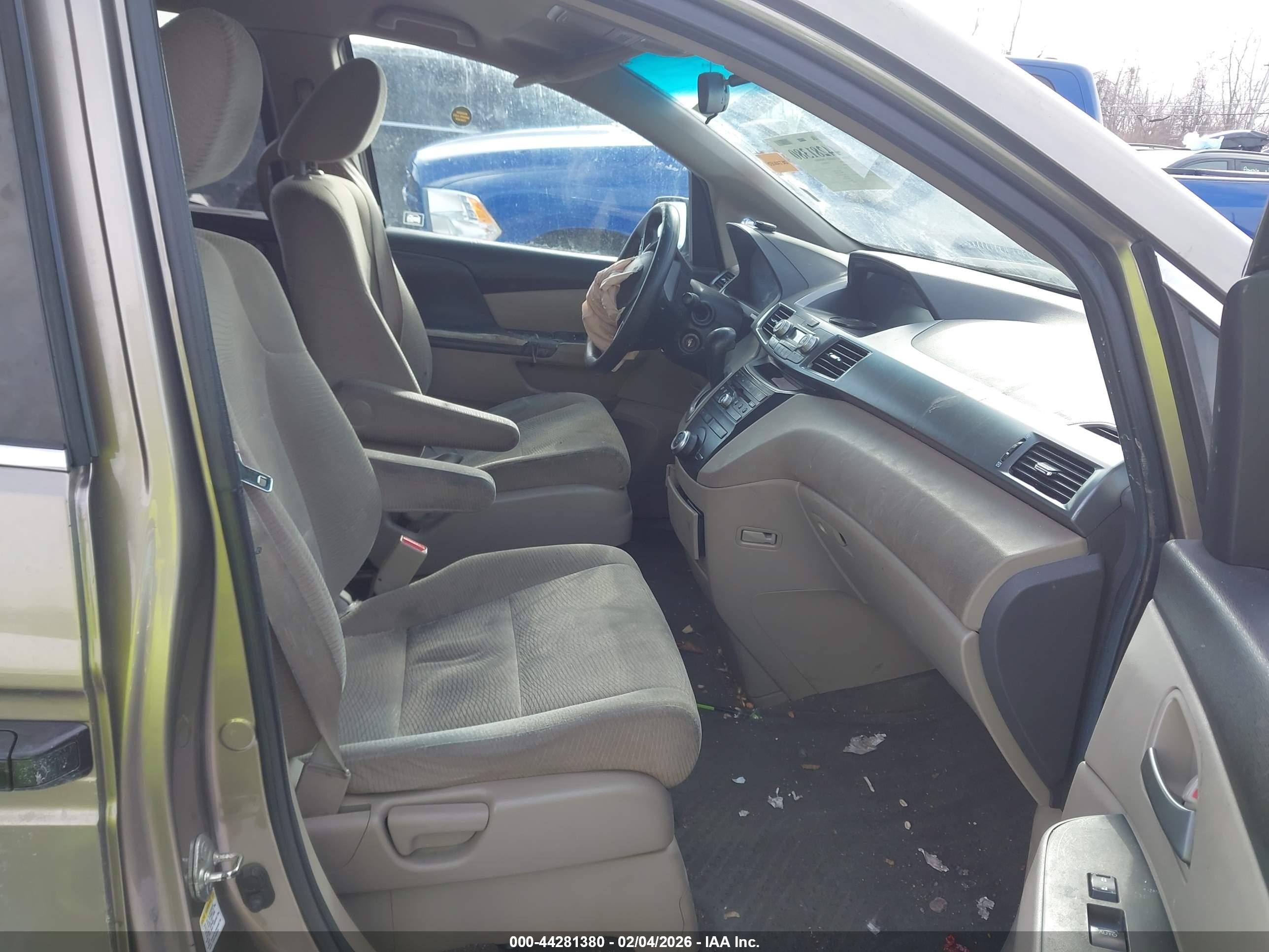 HONDA ODYSSEY image 5