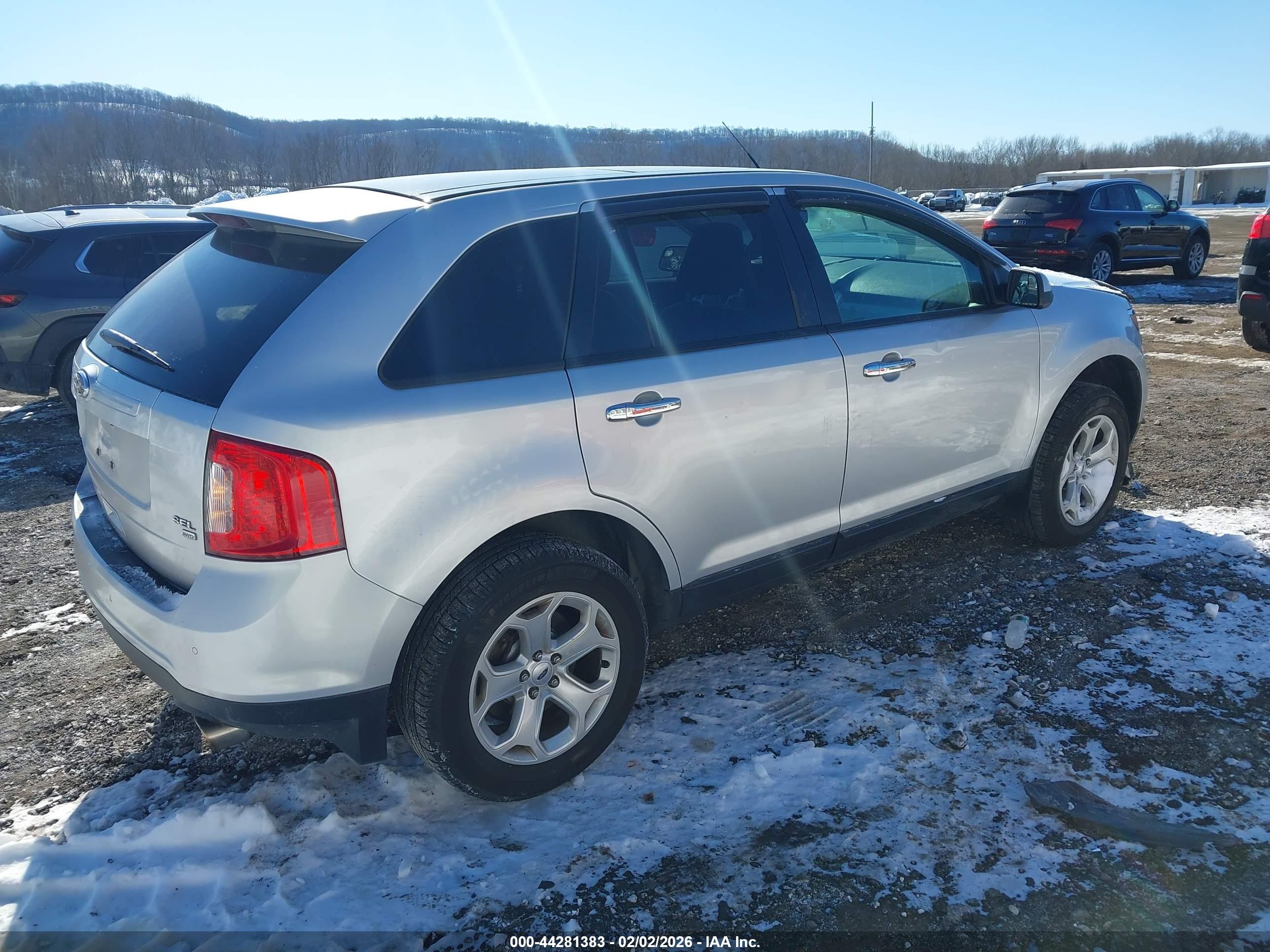 FORD EDGE image 4