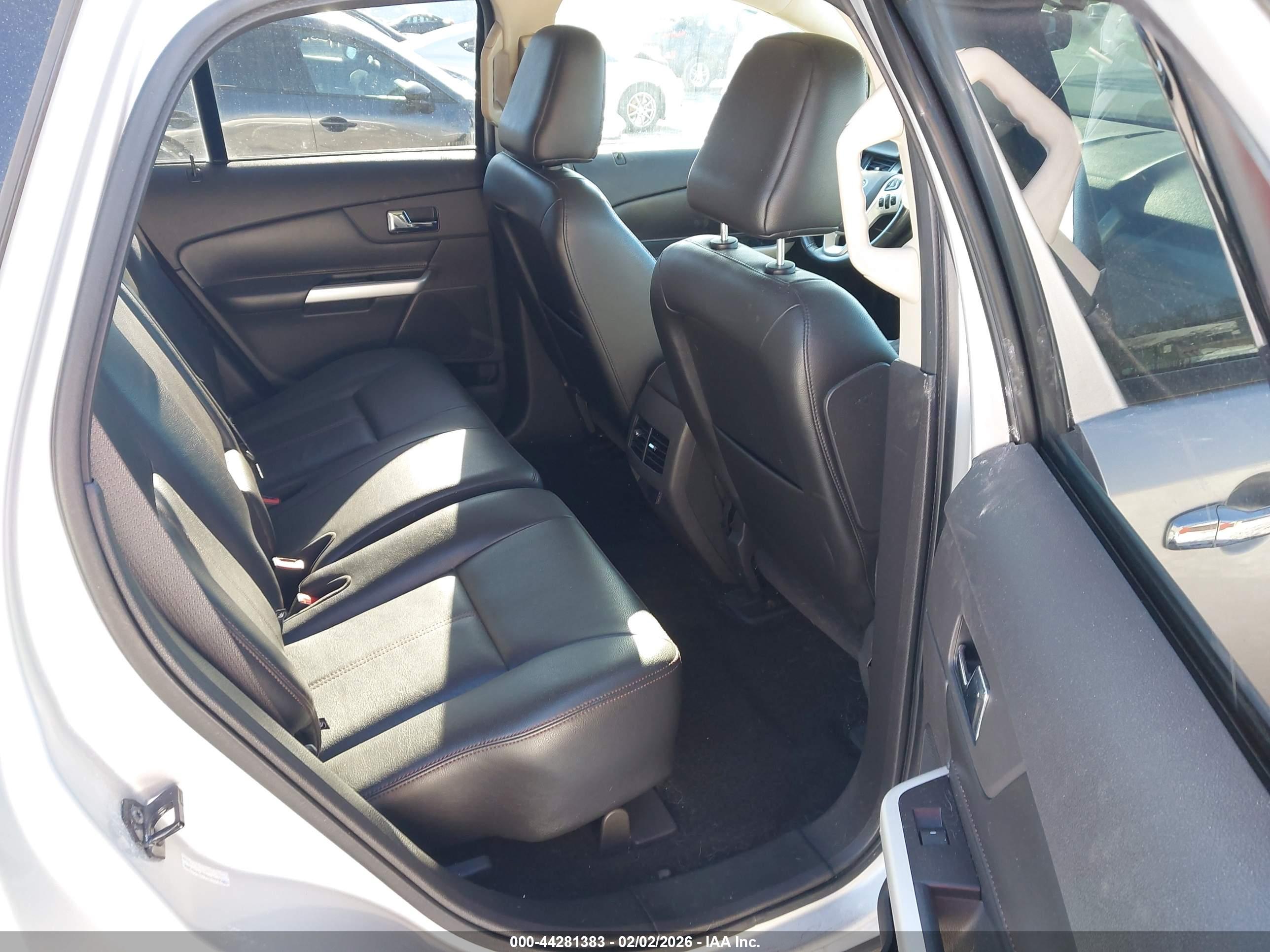 FORD EDGE image 8