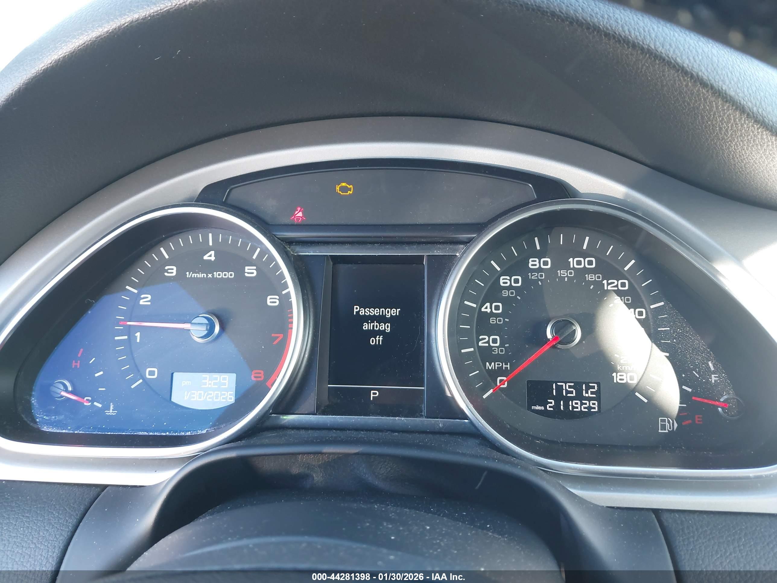AUDI Q7 image 7