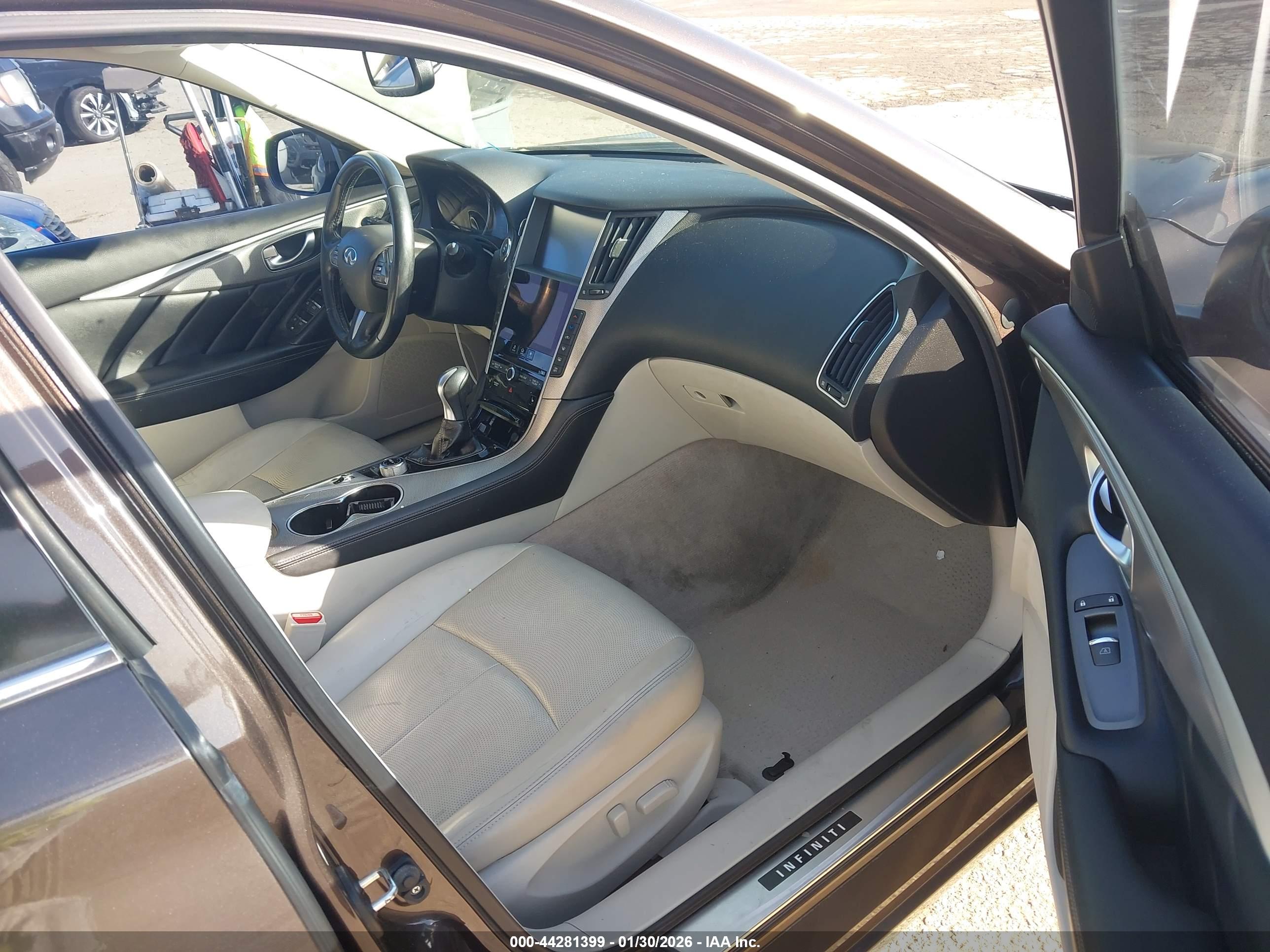 INFINITI Q50 image 5