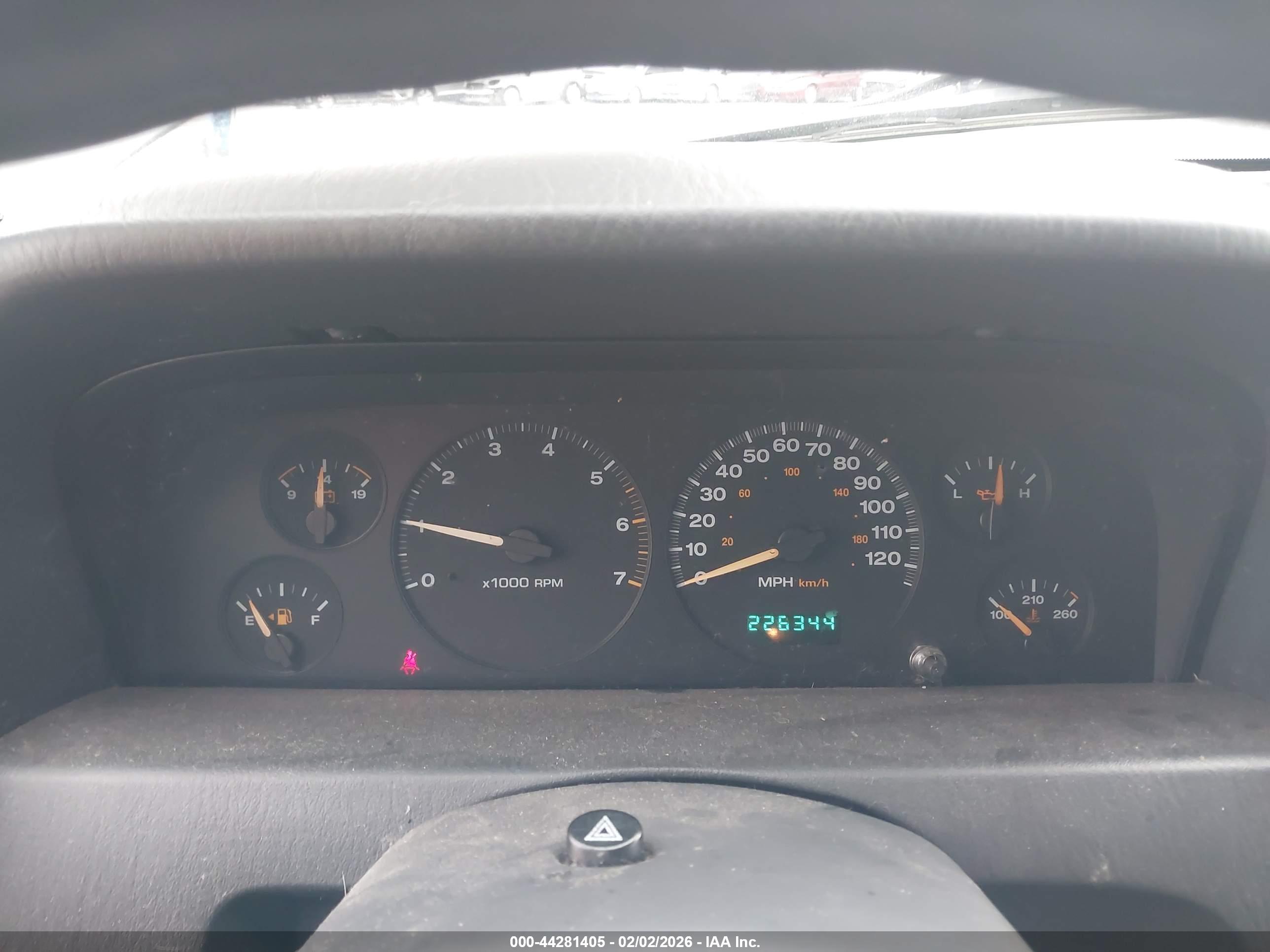 JEEP GRAND image 7