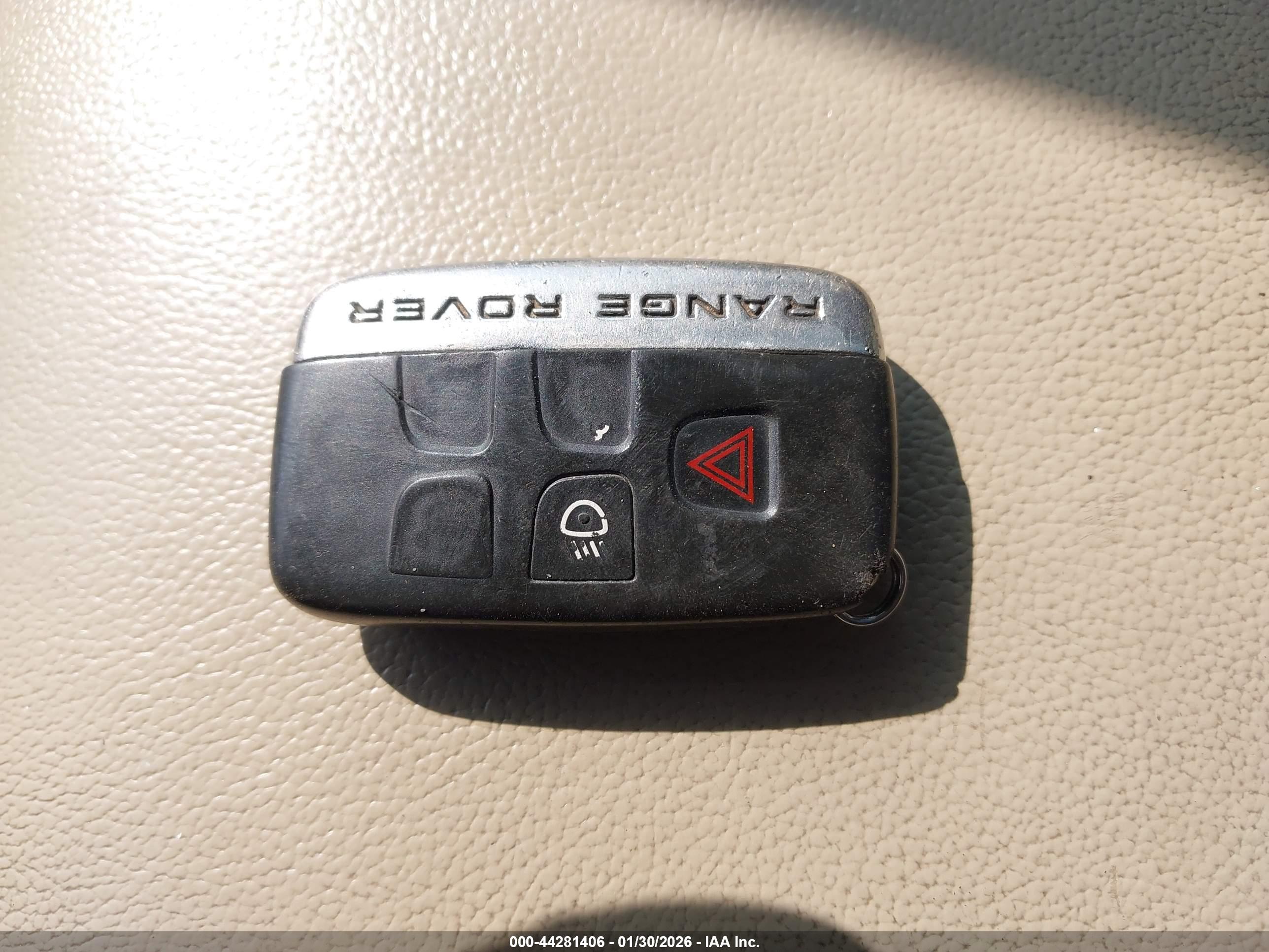 LAND ROVER image 11