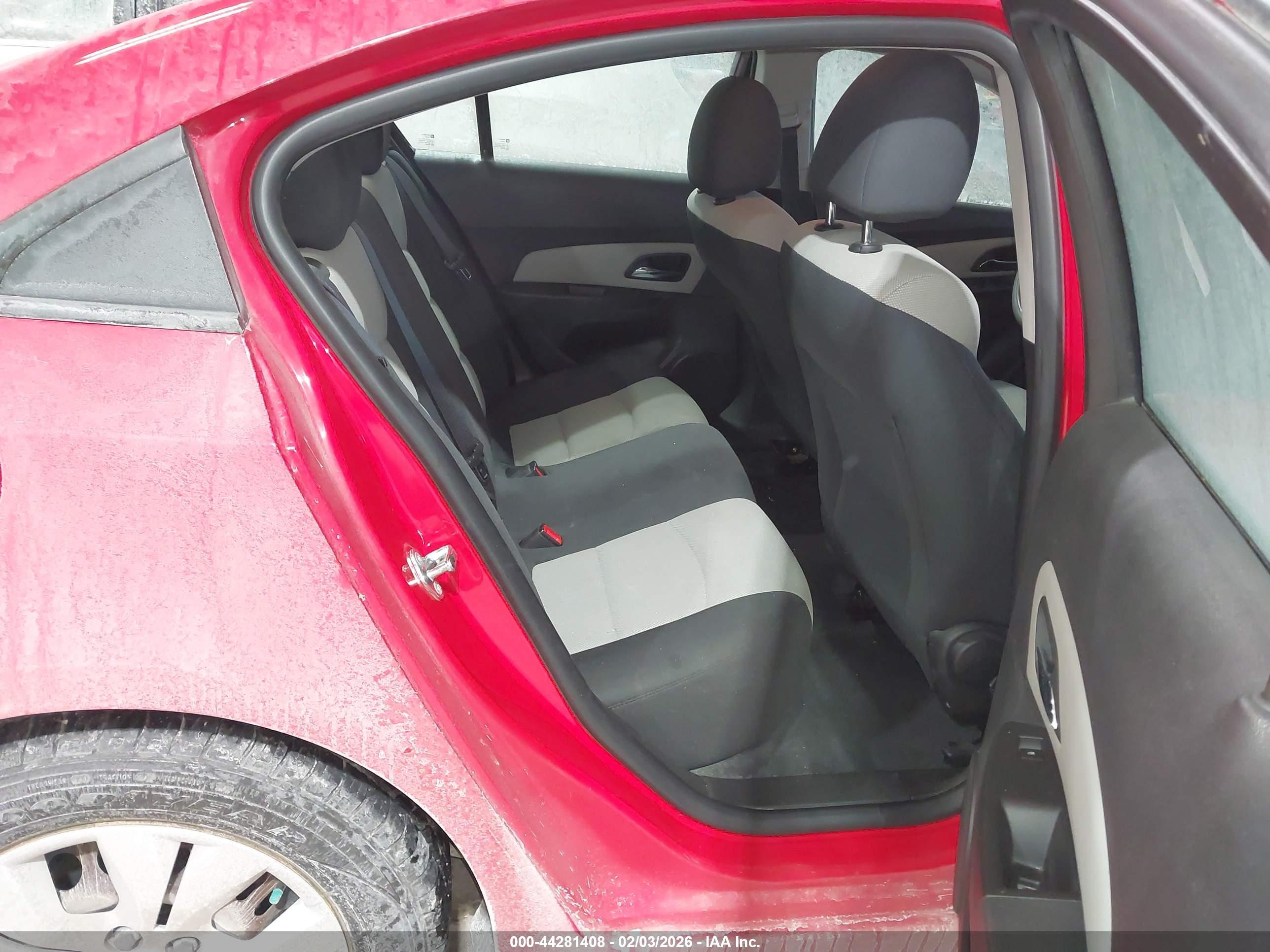 CHEVROLET CRUZE image 8