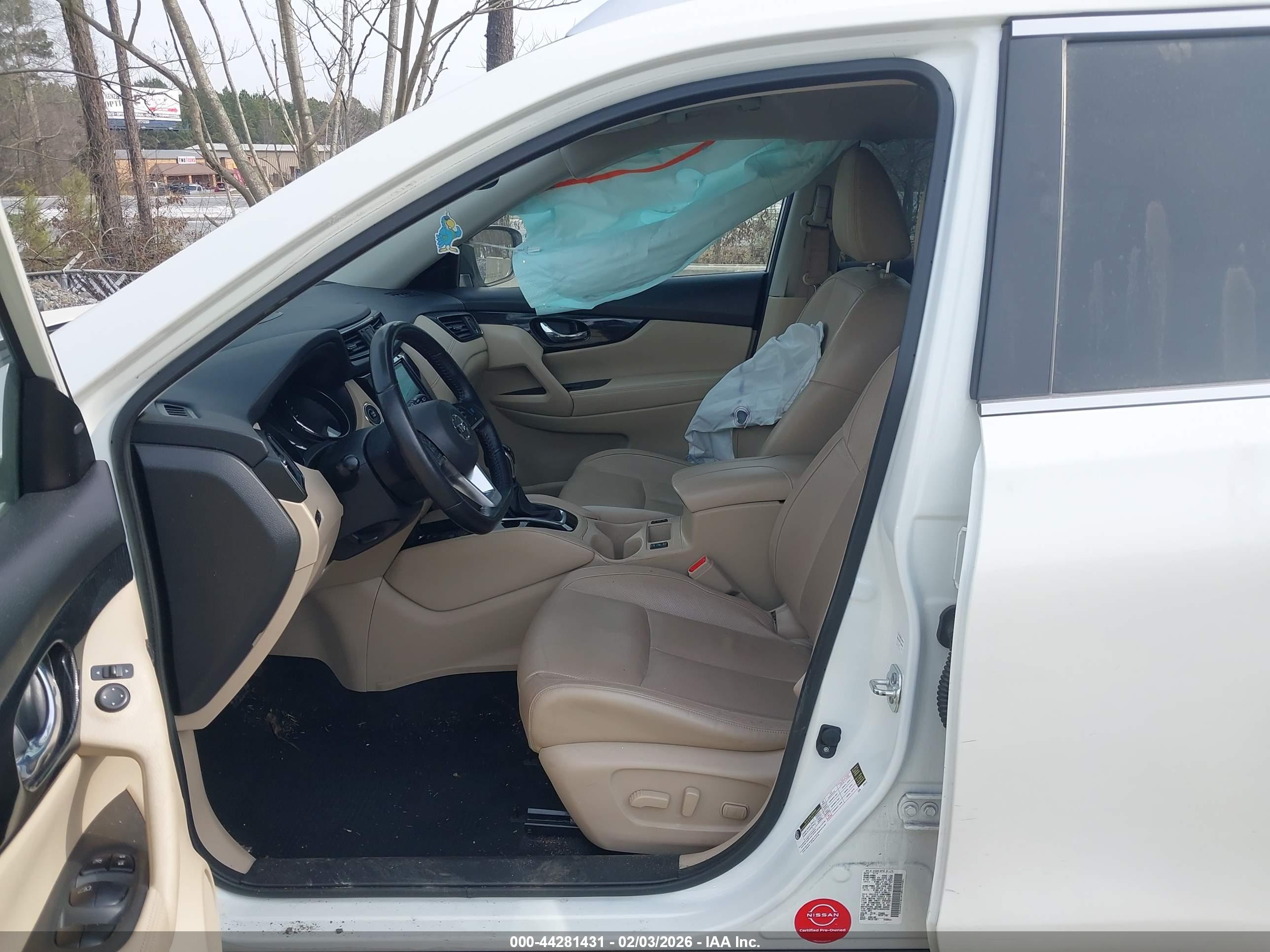 NISSAN ROGUE image 5