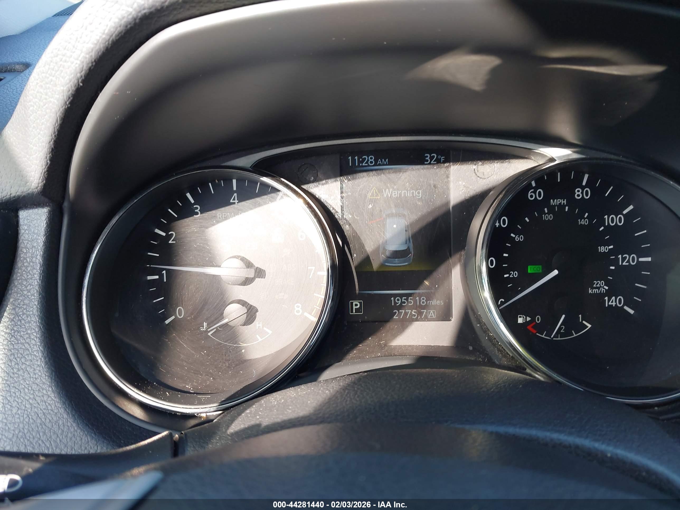 NISSAN ROGUE image 7
