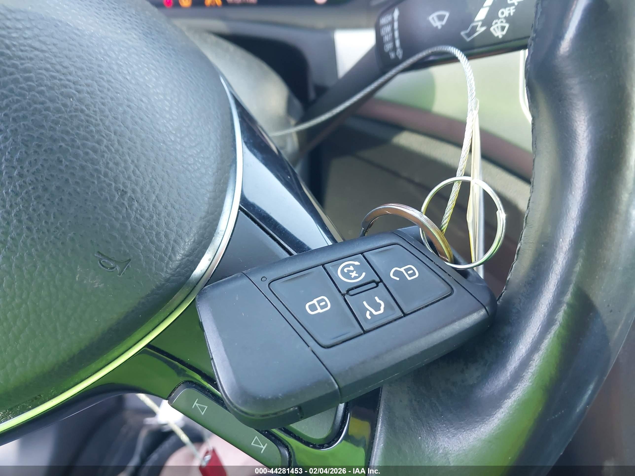 VOLKSWAGEN ATLAS image 11