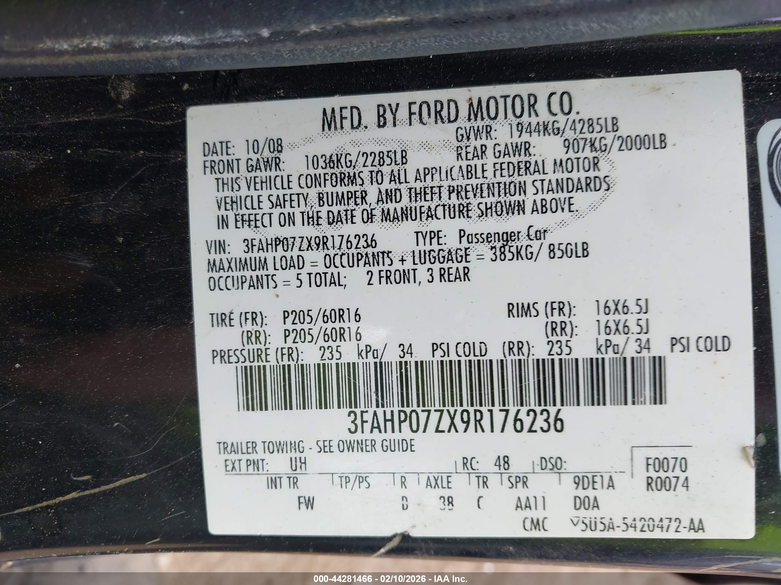 FORD FUSION image 9