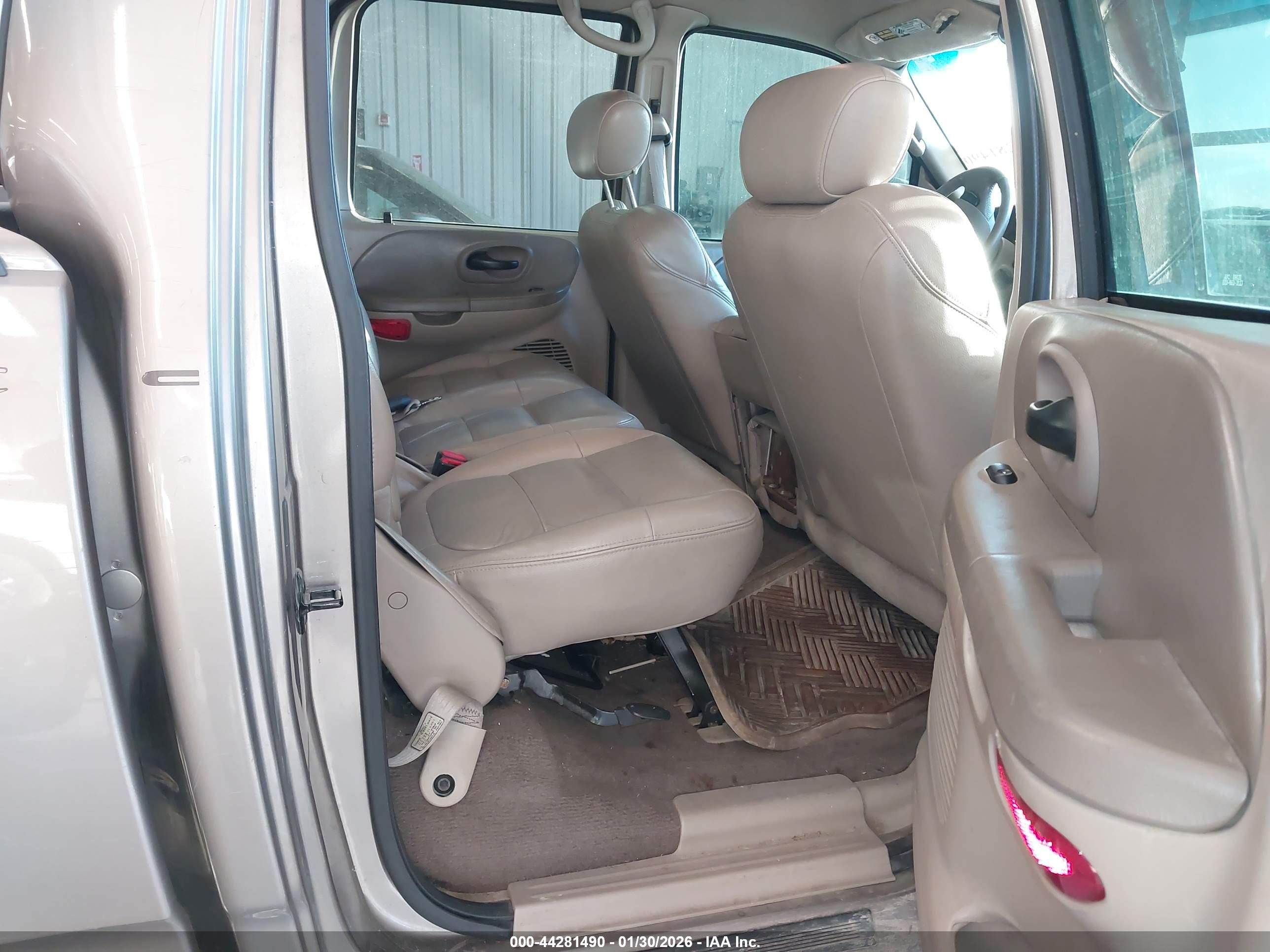 FORD F-150 image 8