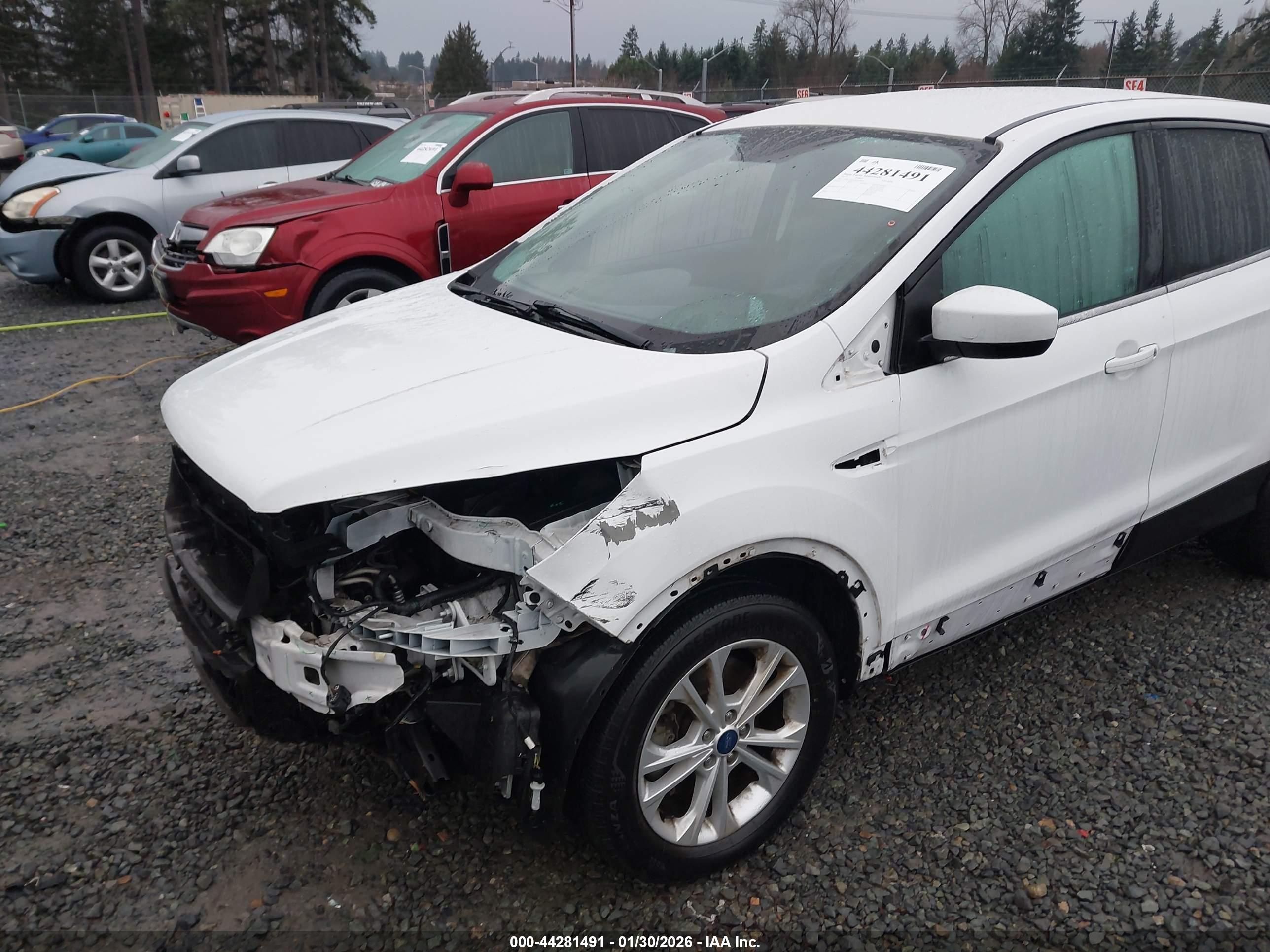 FORD ESCAPE image 6