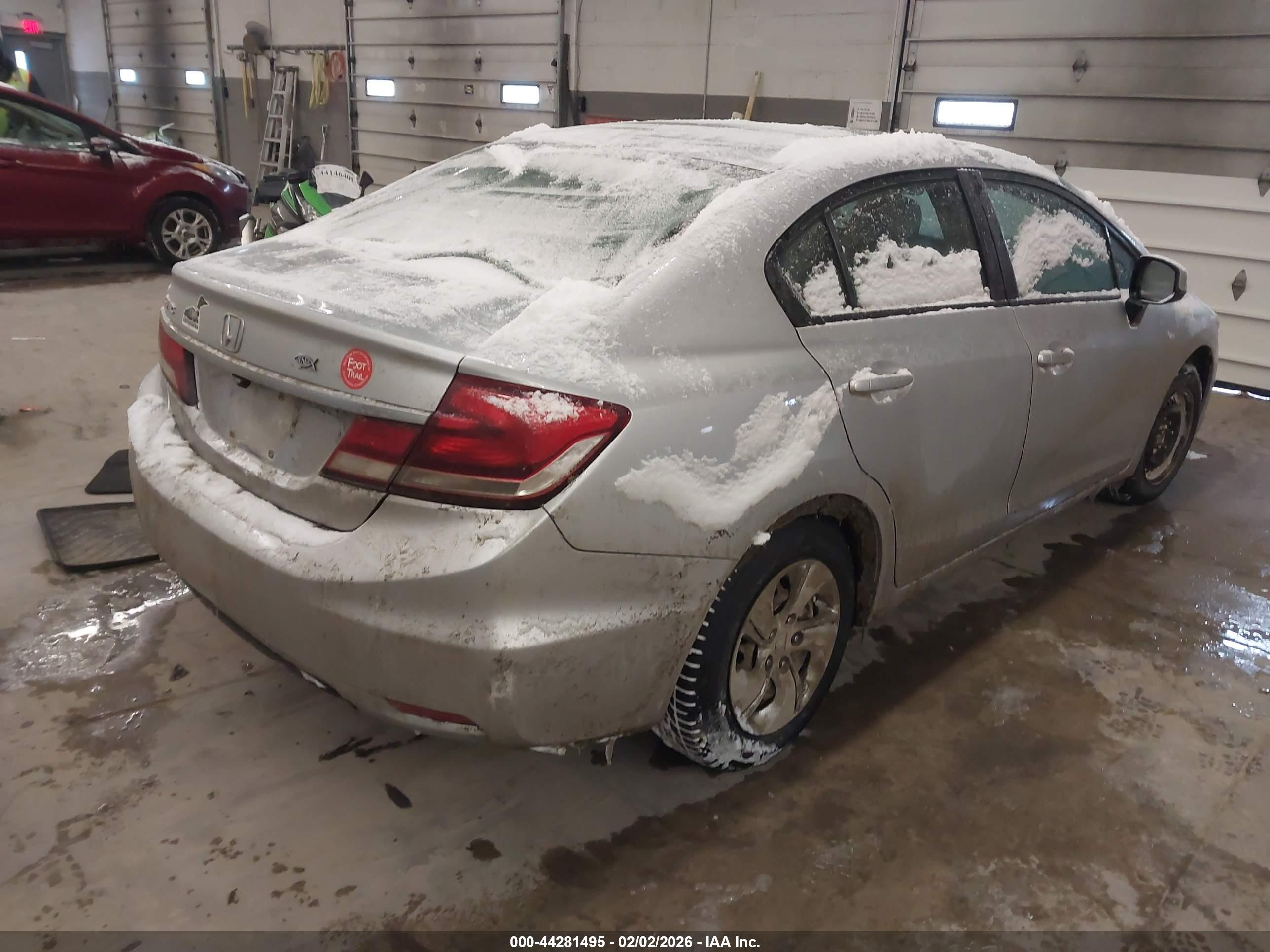 HONDA CIVIC image 4
