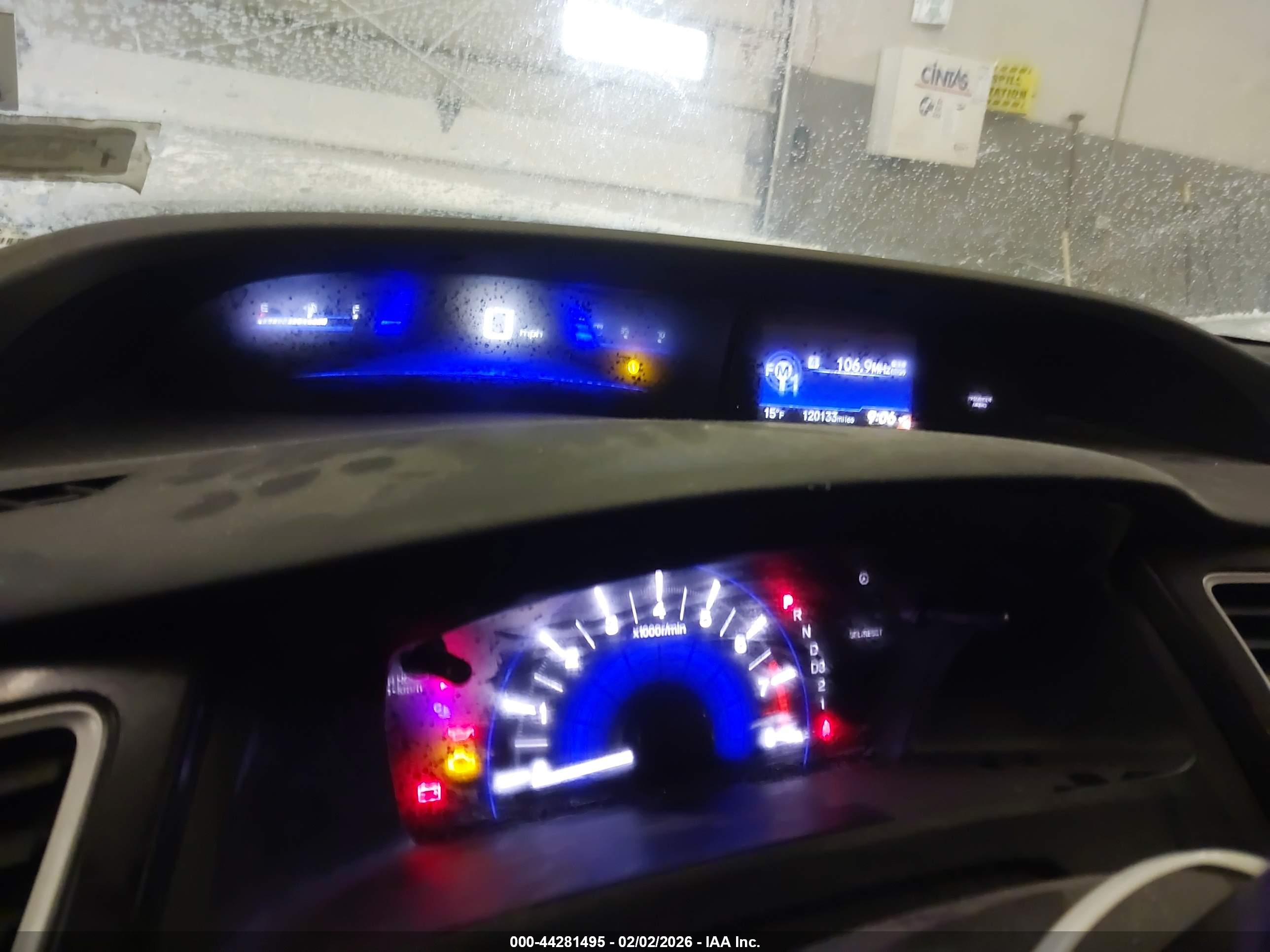 HONDA CIVIC image 7