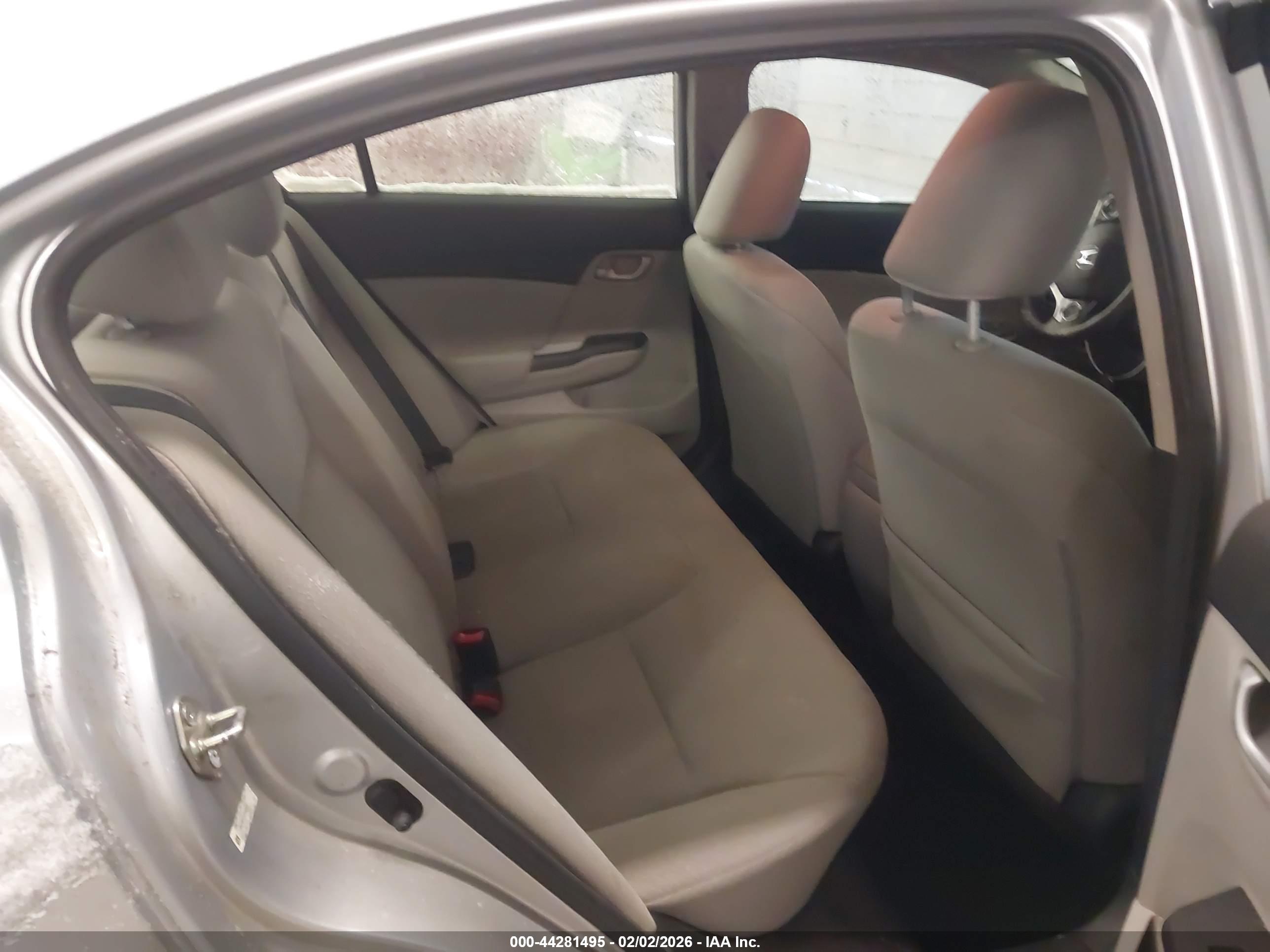 HONDA CIVIC image 8