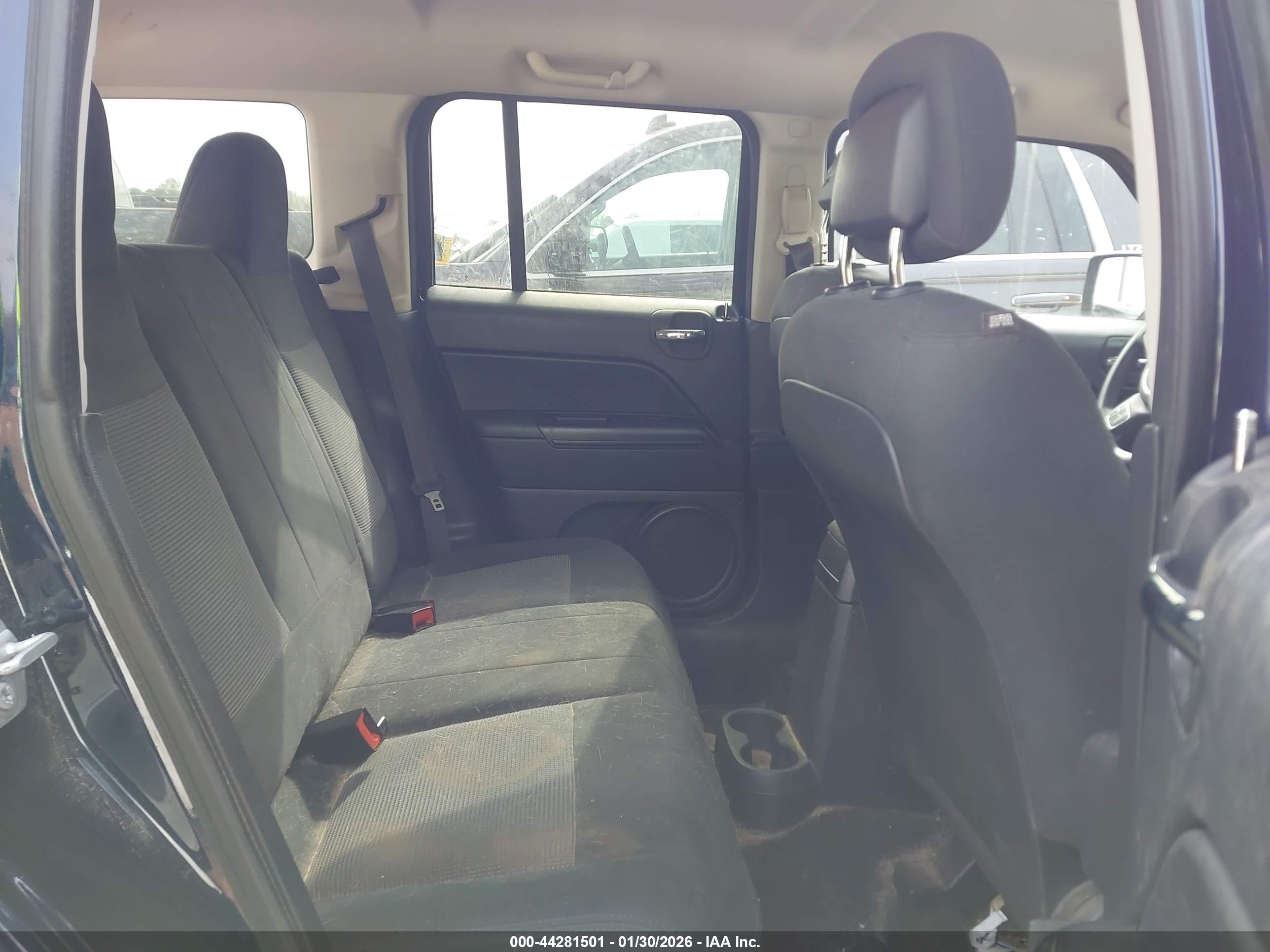 JEEP PATRIOT image 8