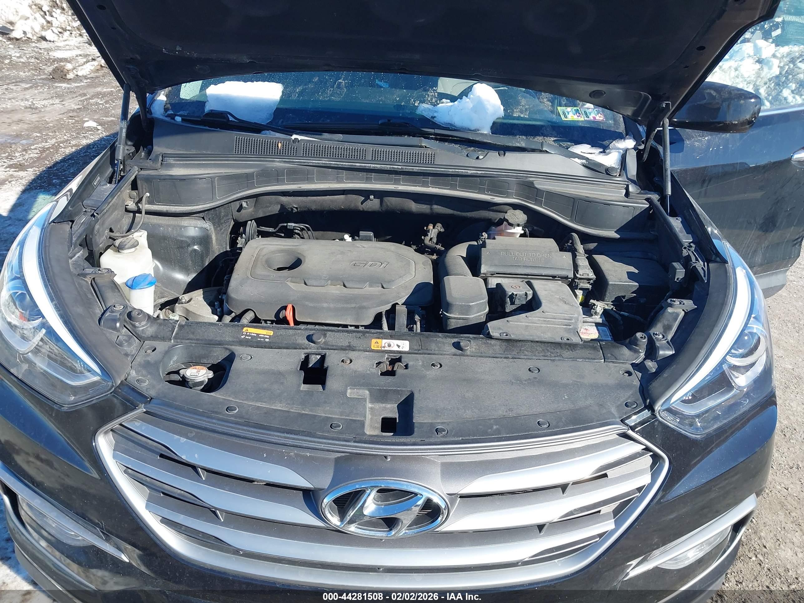 HYUNDAI SANTA image 10