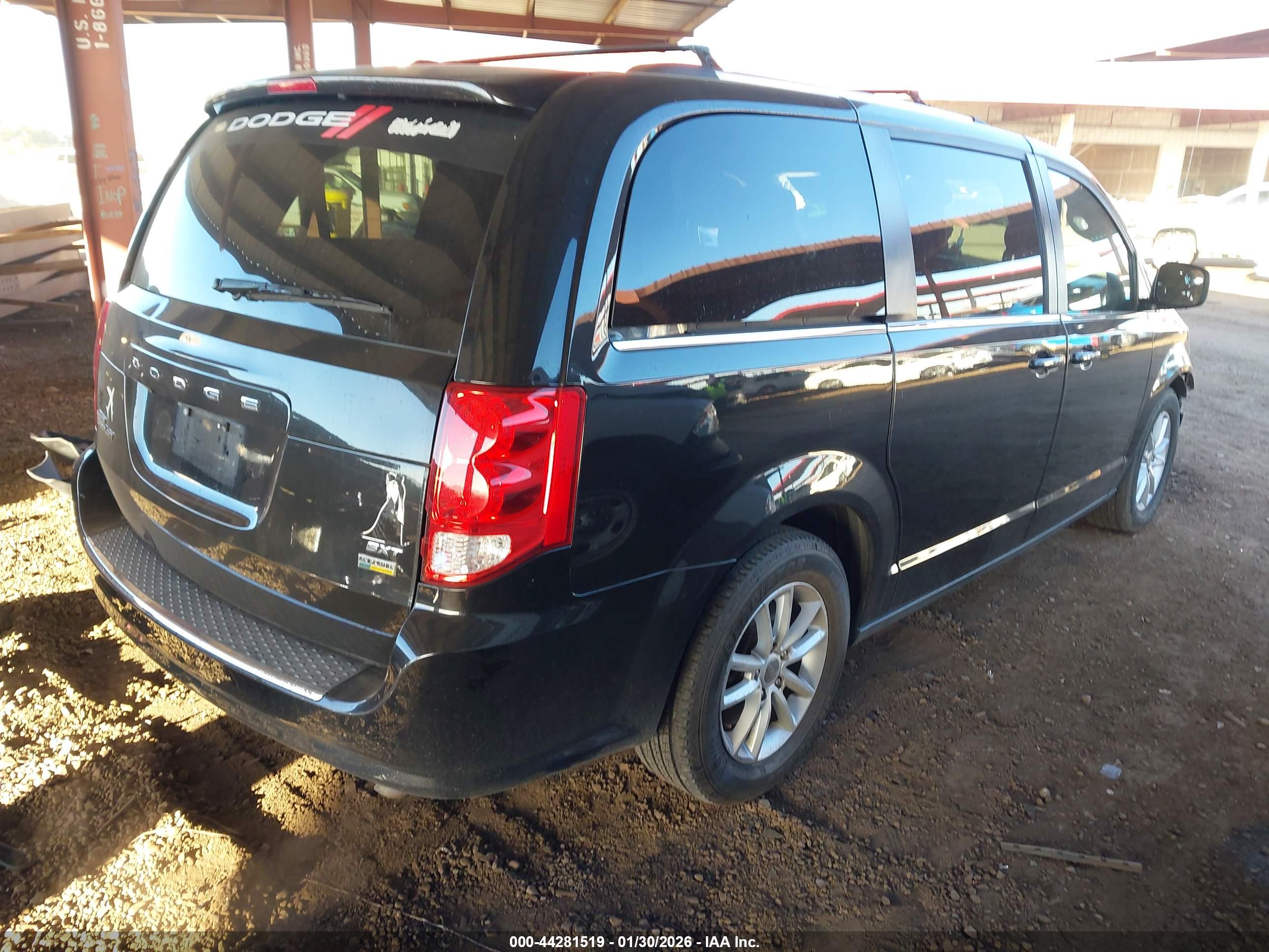 DODGE GRAND image 4