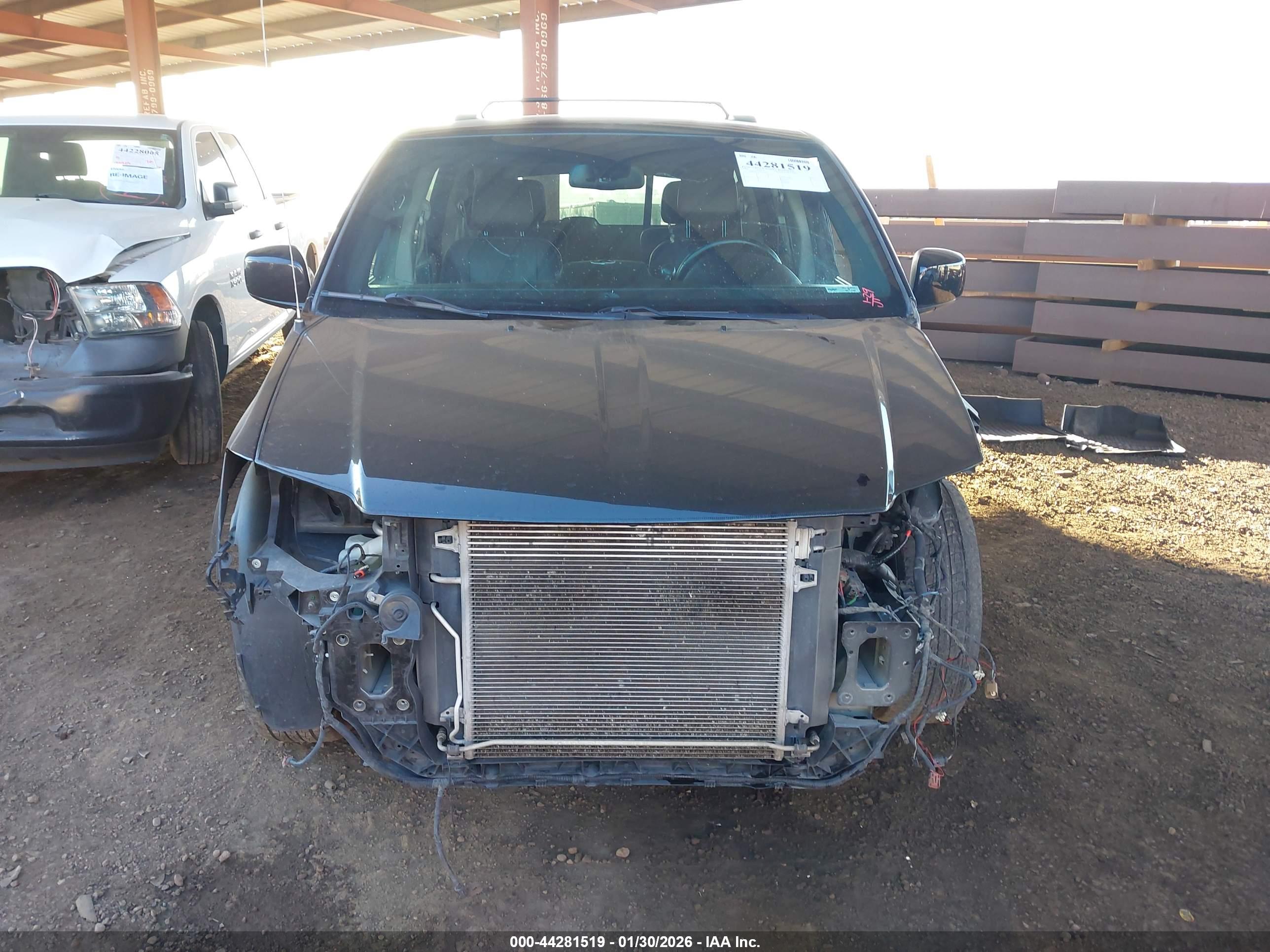 DODGE GRAND image 6