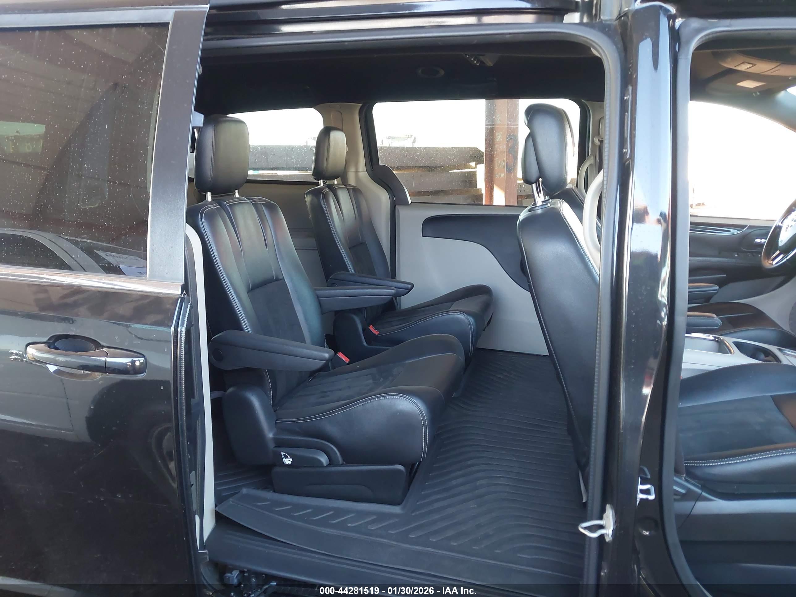 DODGE GRAND image 8