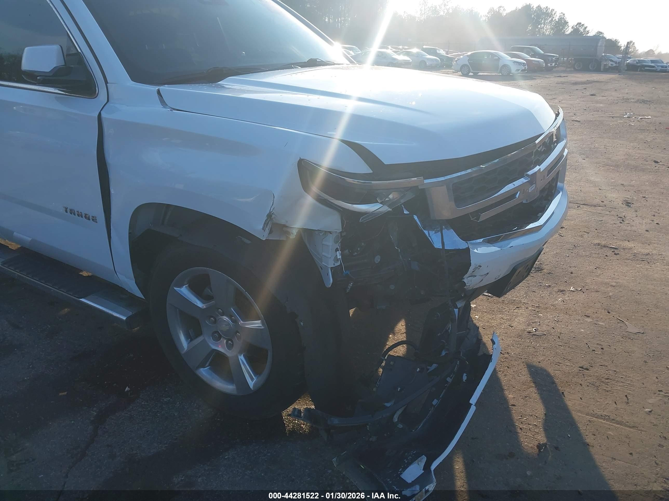 CHEVROLET TAHOE image 6