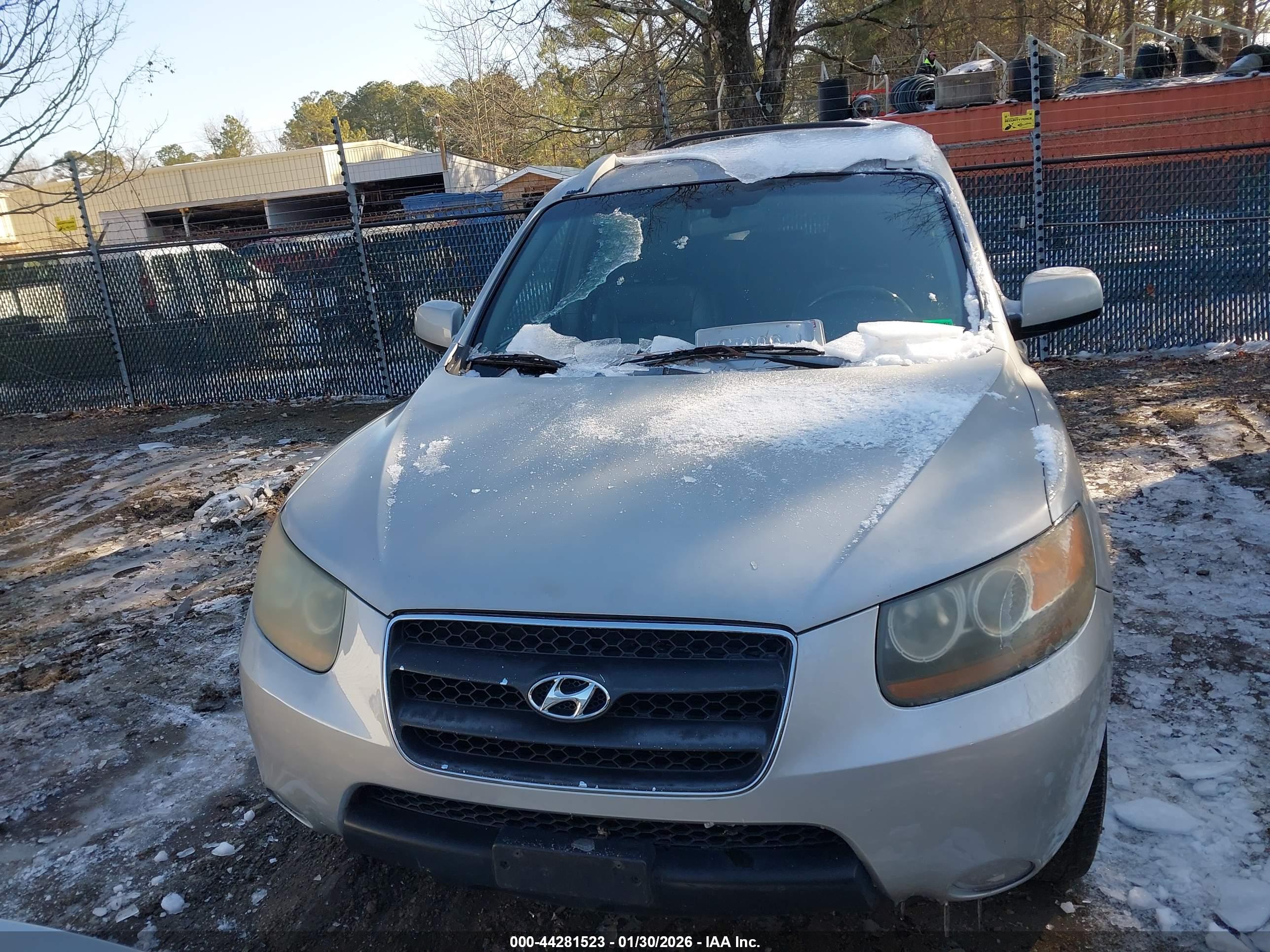 HYUNDAI SANTA image 6