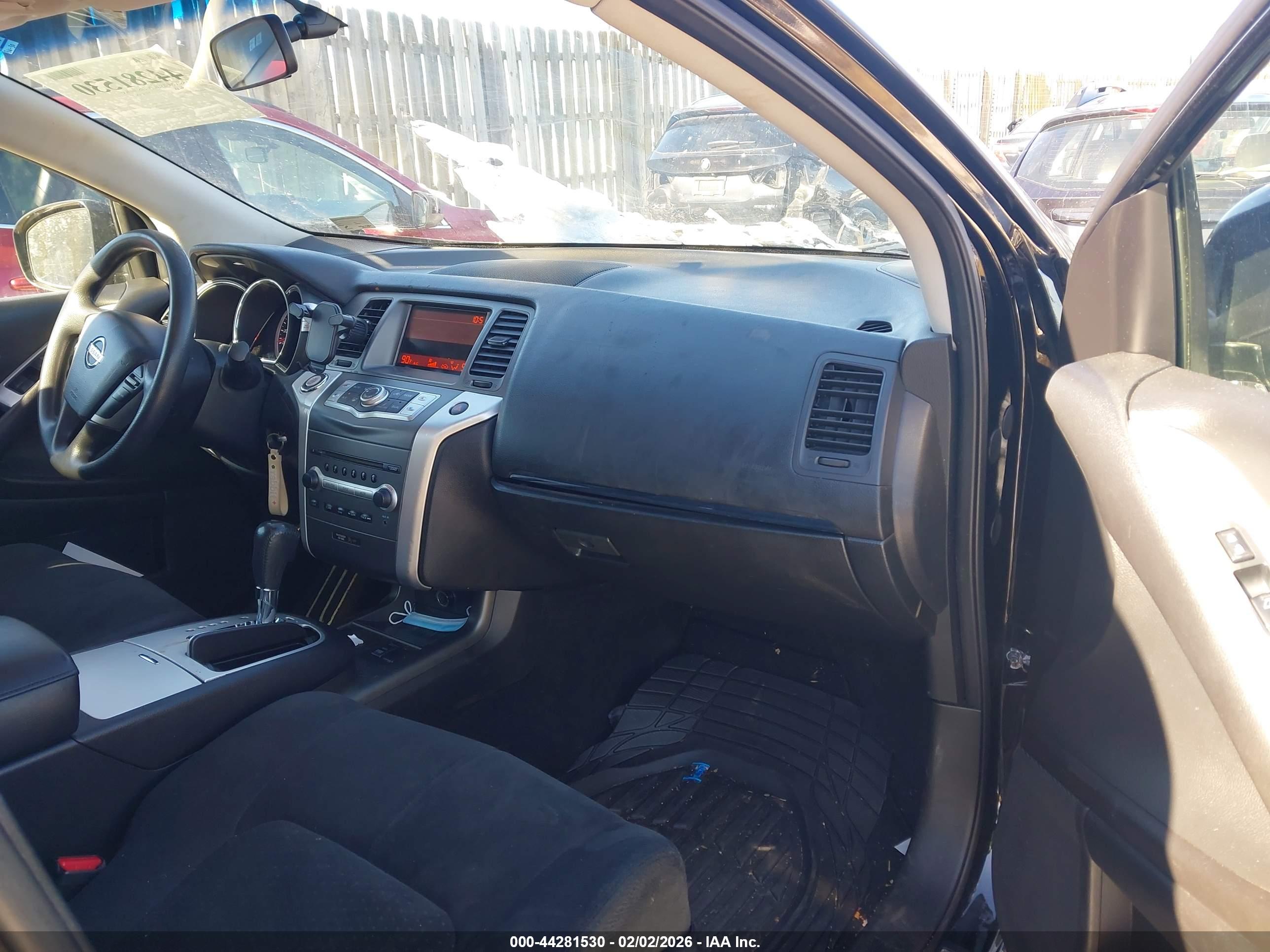 NISSAN MURANO image 5